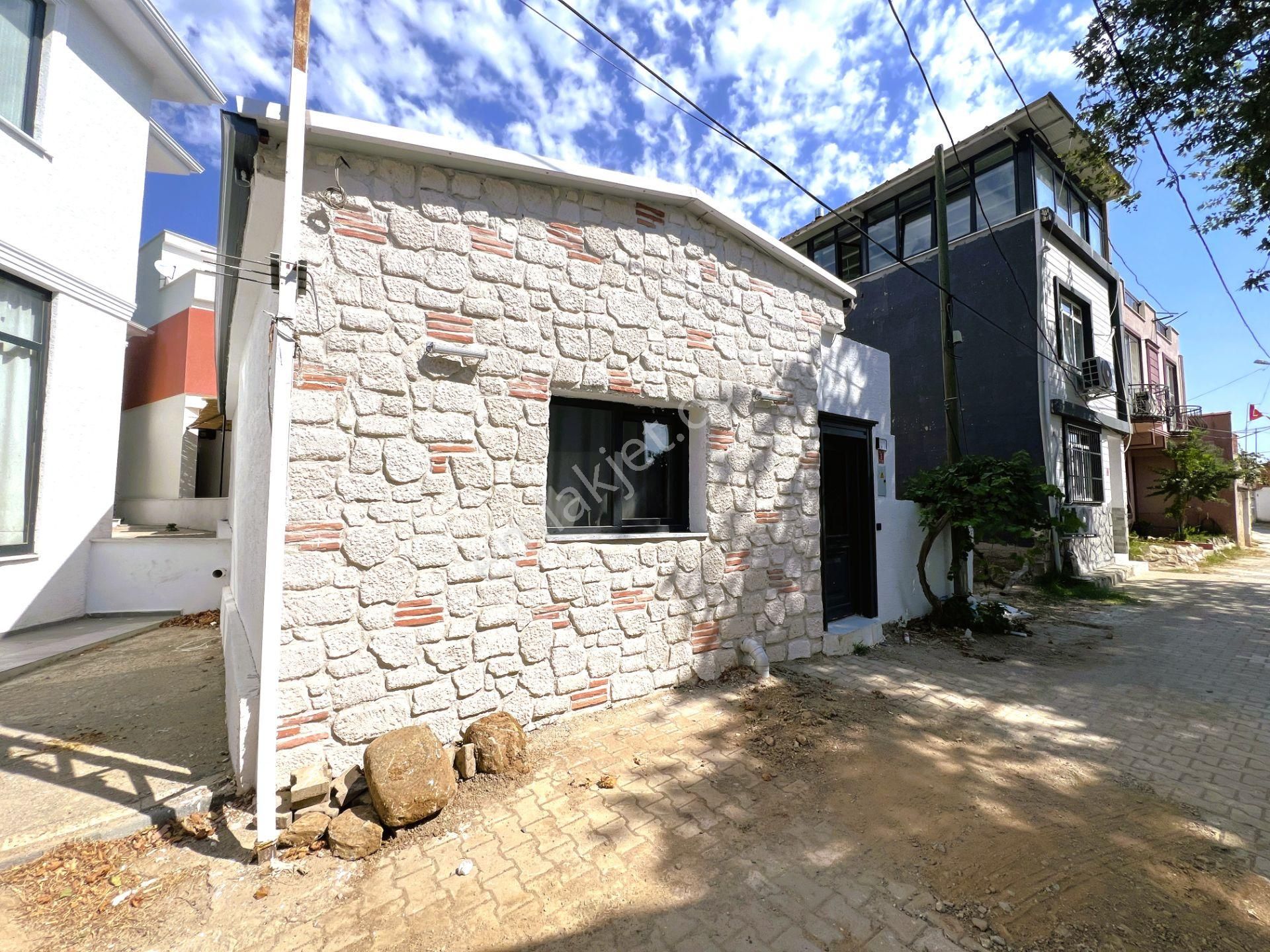 ▄jet Emlaktan Kızılkeçili'de Modern Tasarımlı Eşyalı Müstakil Ev