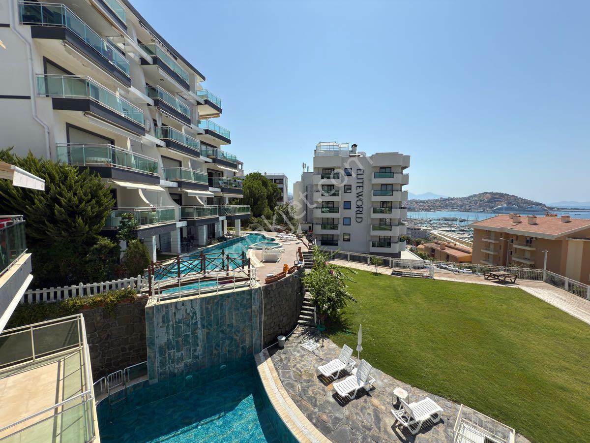Kuşadası Merkezde Marina Bölgesinde Pine City’de Deniz Manzaralı Daire - Görsel 14