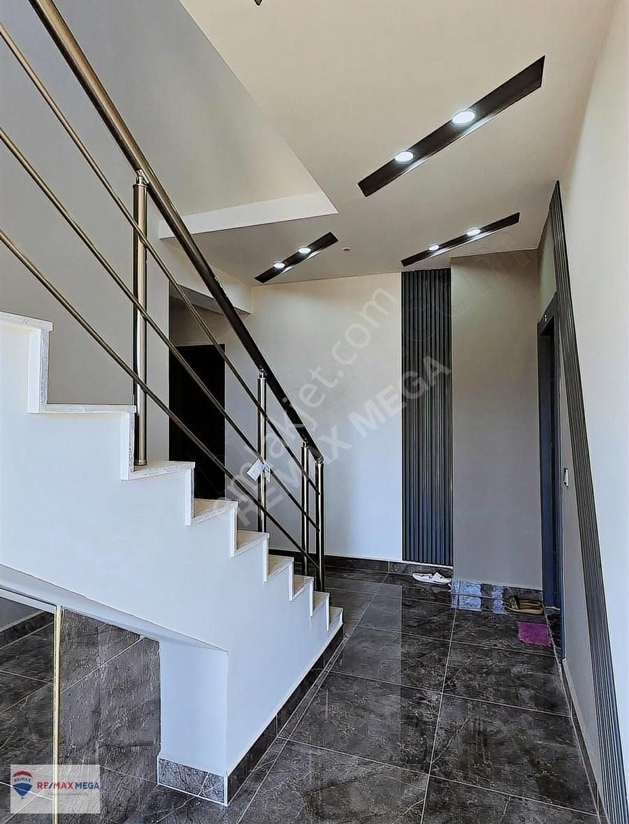 Antalya Bilim Üniversitesi Yakınında 1+1 Eşyalı Kiralık Daire