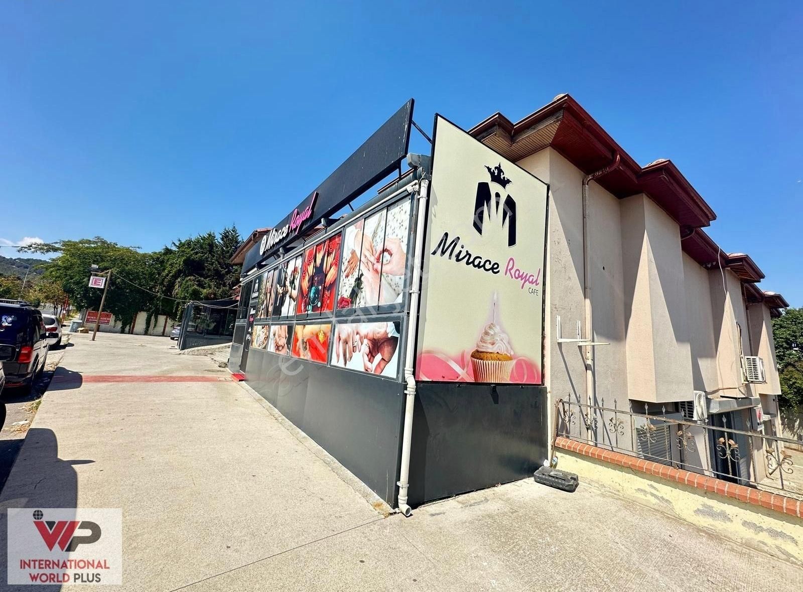 Pendik Çamlık Mah. Komple Eşyalı Davet Salonu Devren Kiralık - Görsel 2