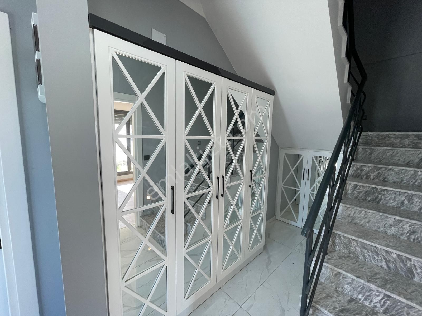 Poyraz Gayrimenkul'den Güre Çamlıbel'de Satılık Sıfır 6+1 Villa - Görsel 15