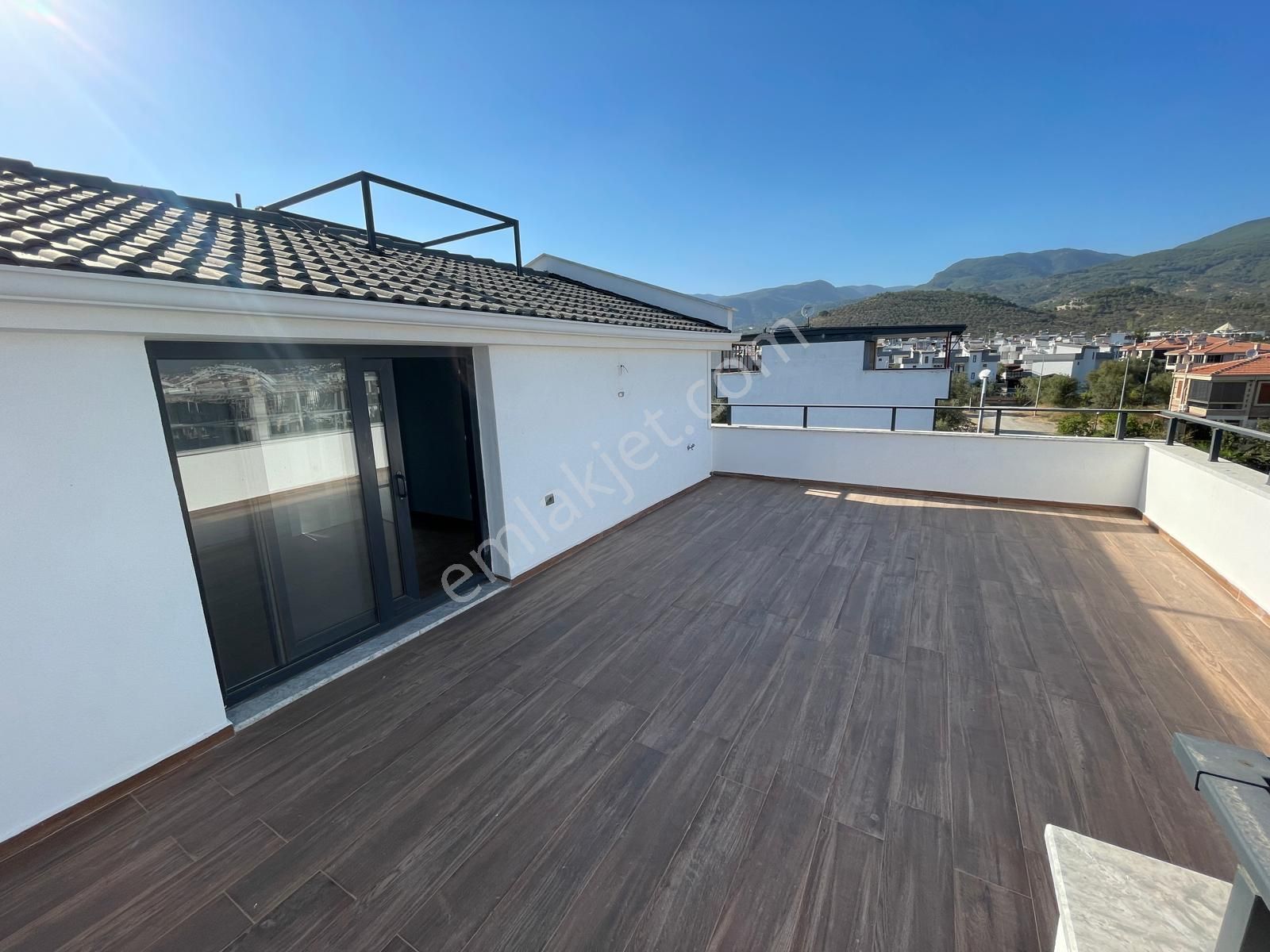 Poyraz Gayrimenkul'den Güre Çamlıbel'de Satılık Sıfır 6+1 Villa - Görsel 29