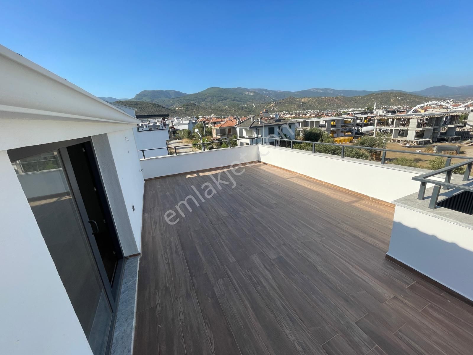 Poyraz Gayrimenkul'den Güre Çamlıbel'de Satılık Sıfır 6+1 Villa - Görsel 26