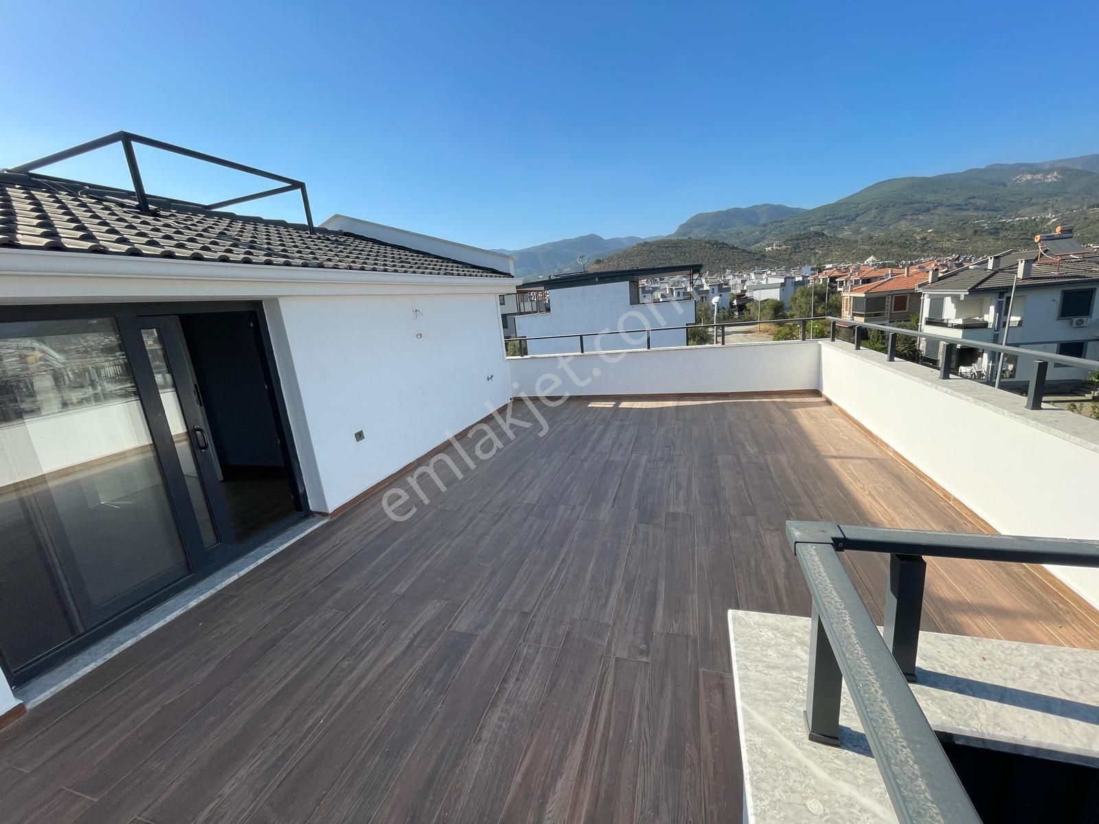 Poyraz Gayrimenkul'den Güre Çamlıbel'de Satılık Sıfır 6+1 Villa - Görsel 30