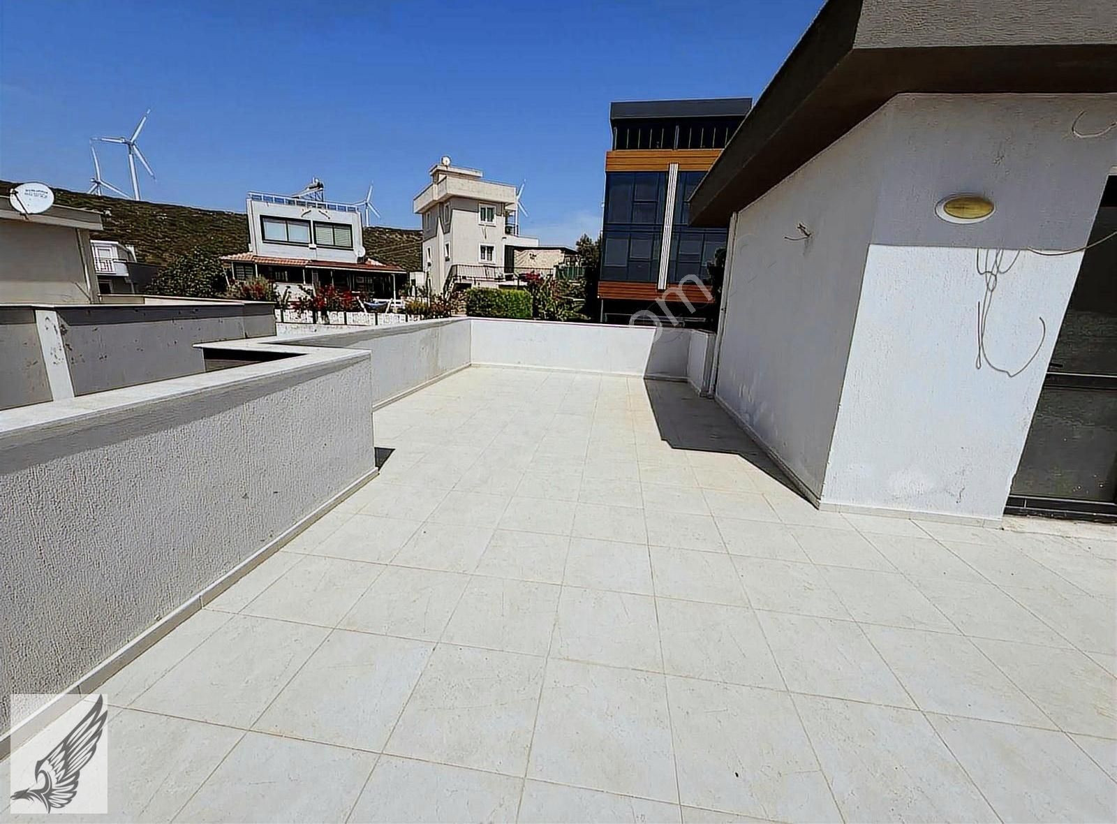 Sigacikta 4+1 Tek Müstakil Kapalı Mutfaklı Villa - Görsel 2