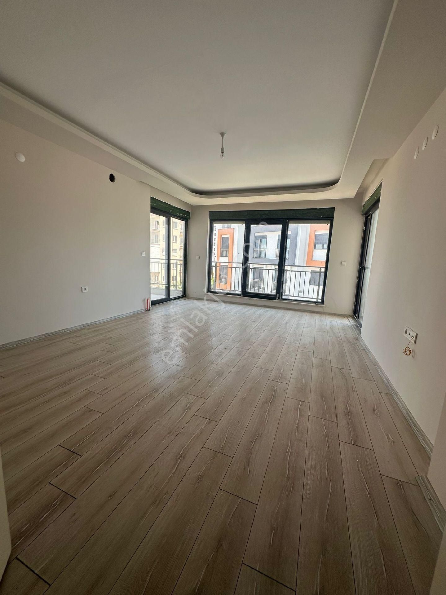 Kepez Çankaya Mah Site İçinde Sıfır 3+1 Satılık Daire