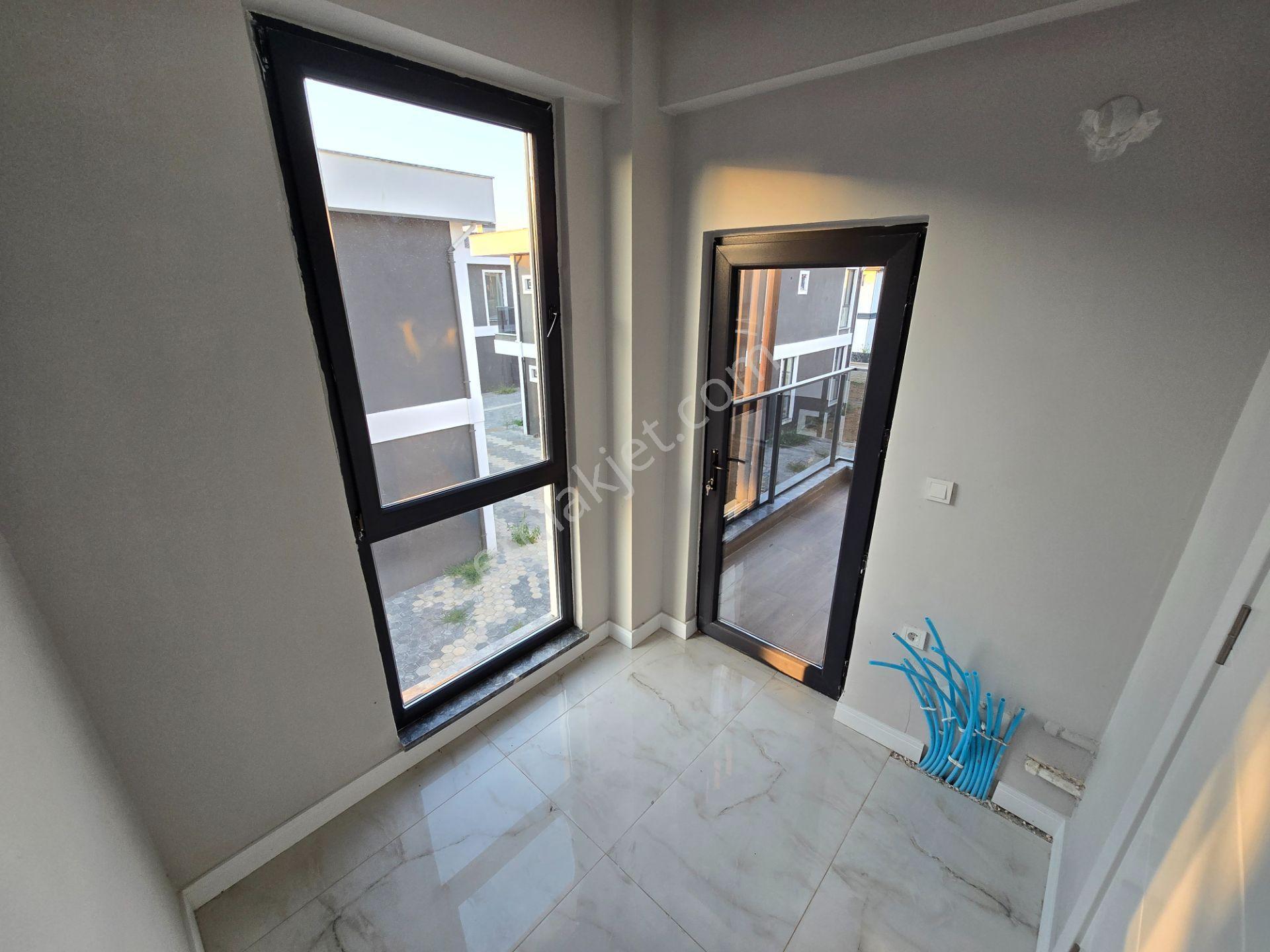 Düzce Yahyalar'da 4+1 Modern Geniş Satılık Villa - Görsel 24