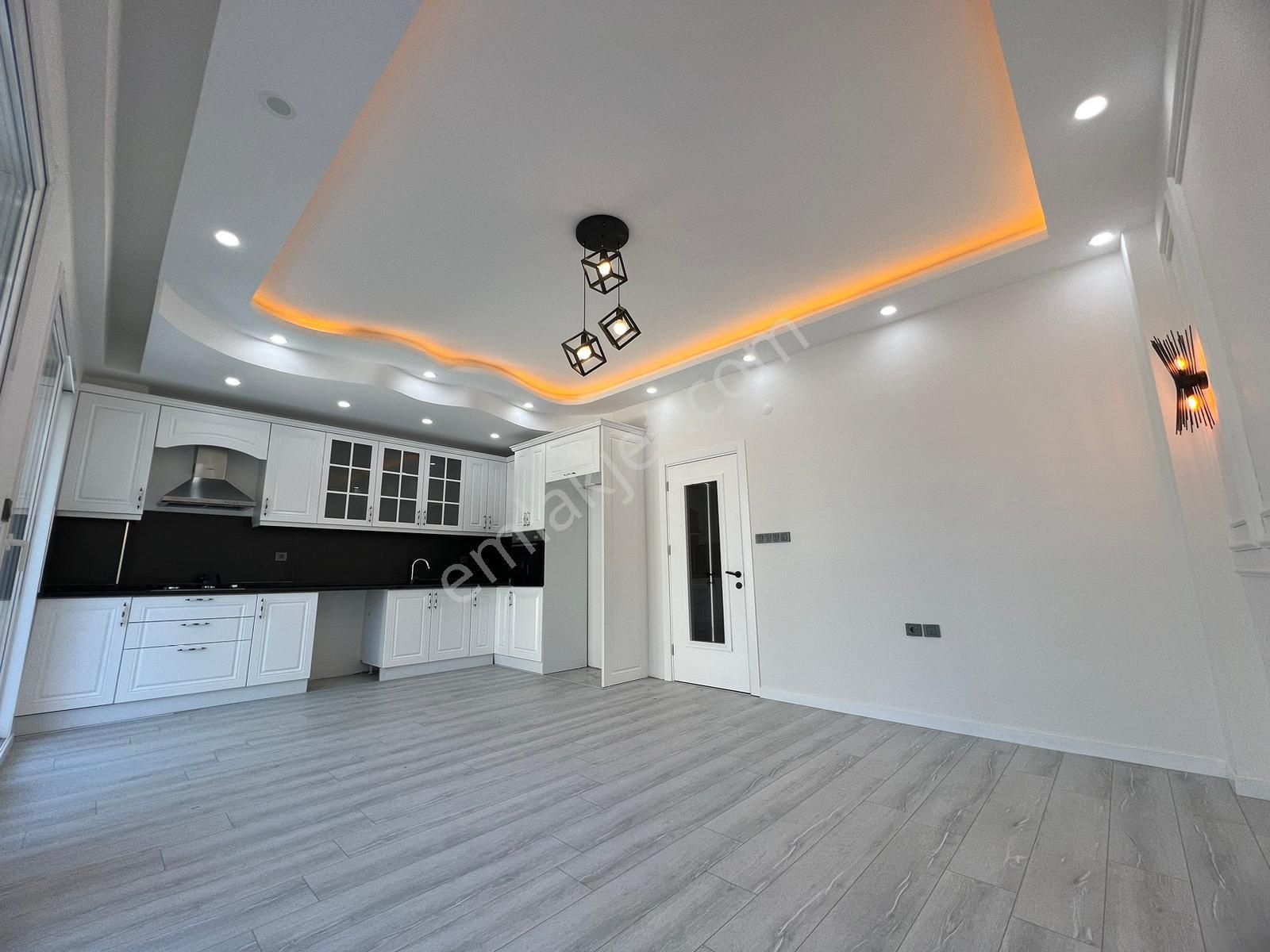 ✅✅alçınar Emlaktan Ultra Lüks Giyinme Odalı Bahçeli 5+1 Villa✅✅ - Görsel 8