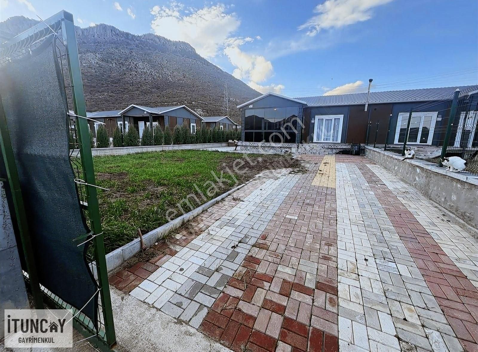 Tuncay Dan Taşağıl Mevkisinde Satılık Bağevi - Görsel 9