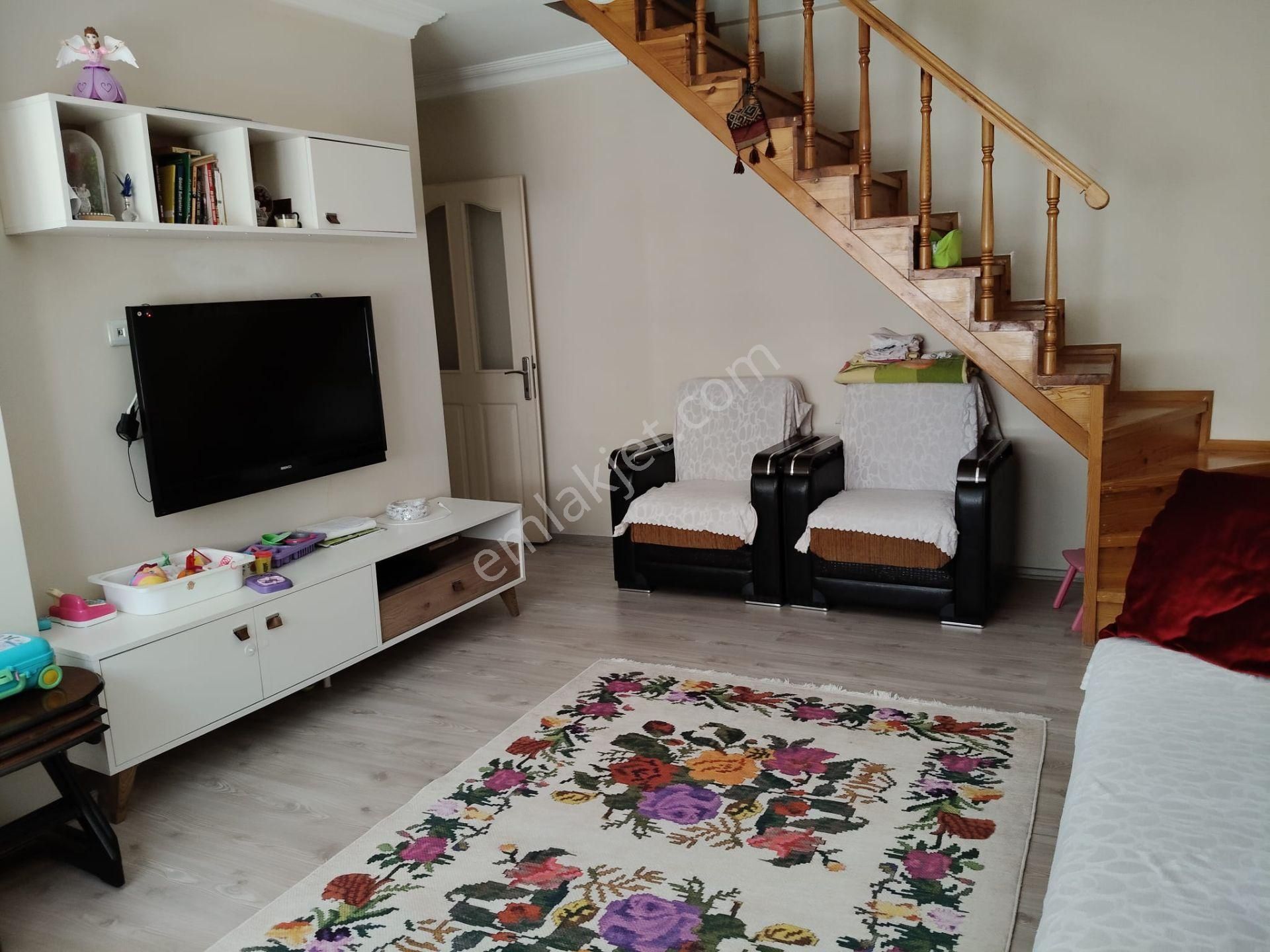 Üsküdar Ünalan Mah. 2+2 Dubleks Daire - Görsel 7
