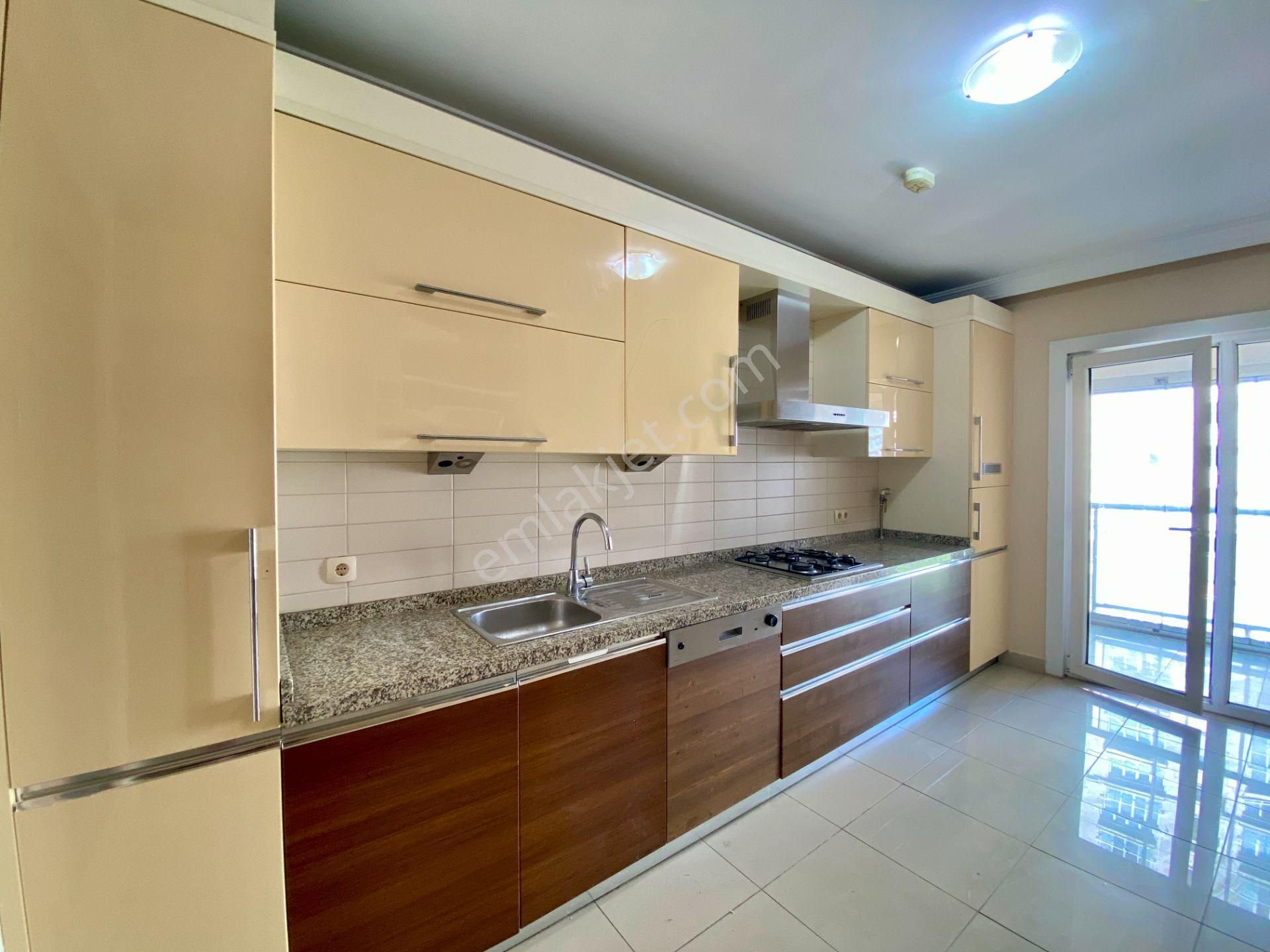 Avrupa Konutları Tem Büyük 4+1 Boş Satılık Daire (remax Astyle) - Görsel 9