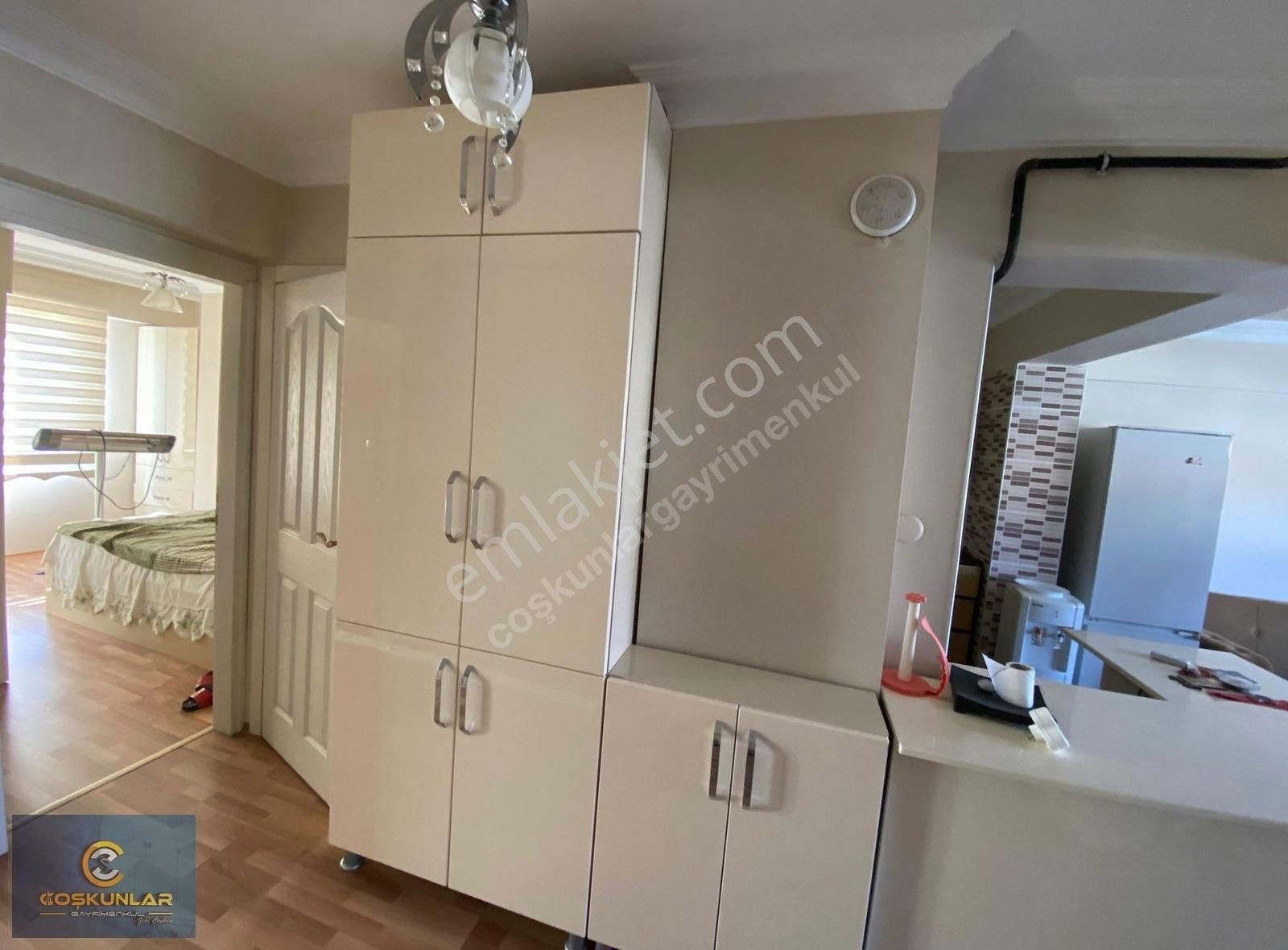 Kumla'da Havuzlu Site İçi Eşyalı 2+1 Satılık Daire - Görsel 3