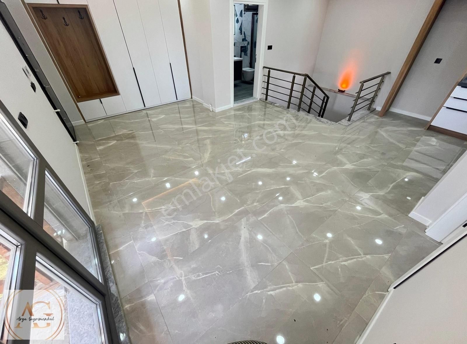 Arya'dan Müstakil Tam Bağımsız Tek Kat 3+1 Bahçeli Villa - Görsel 19