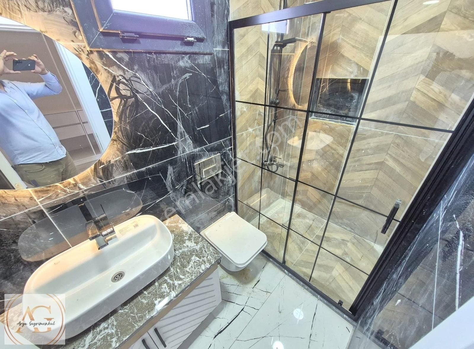 Arya'dan Şık Tasarımlı Geniş Büyük 4+1 Müstakil Havuzlu Villa - Görsel 2