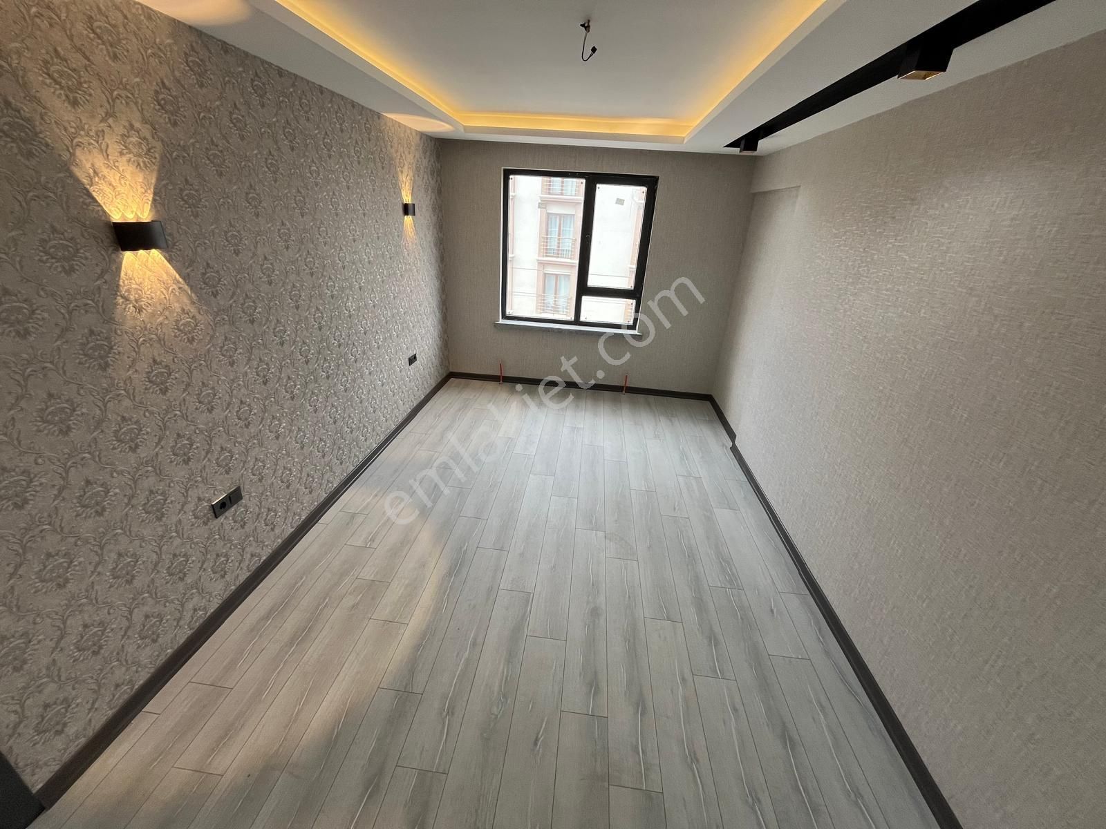 Keçiören'de Ebeyn Banyolu Ultra Lüx Yapılı Daire - Görsel 24