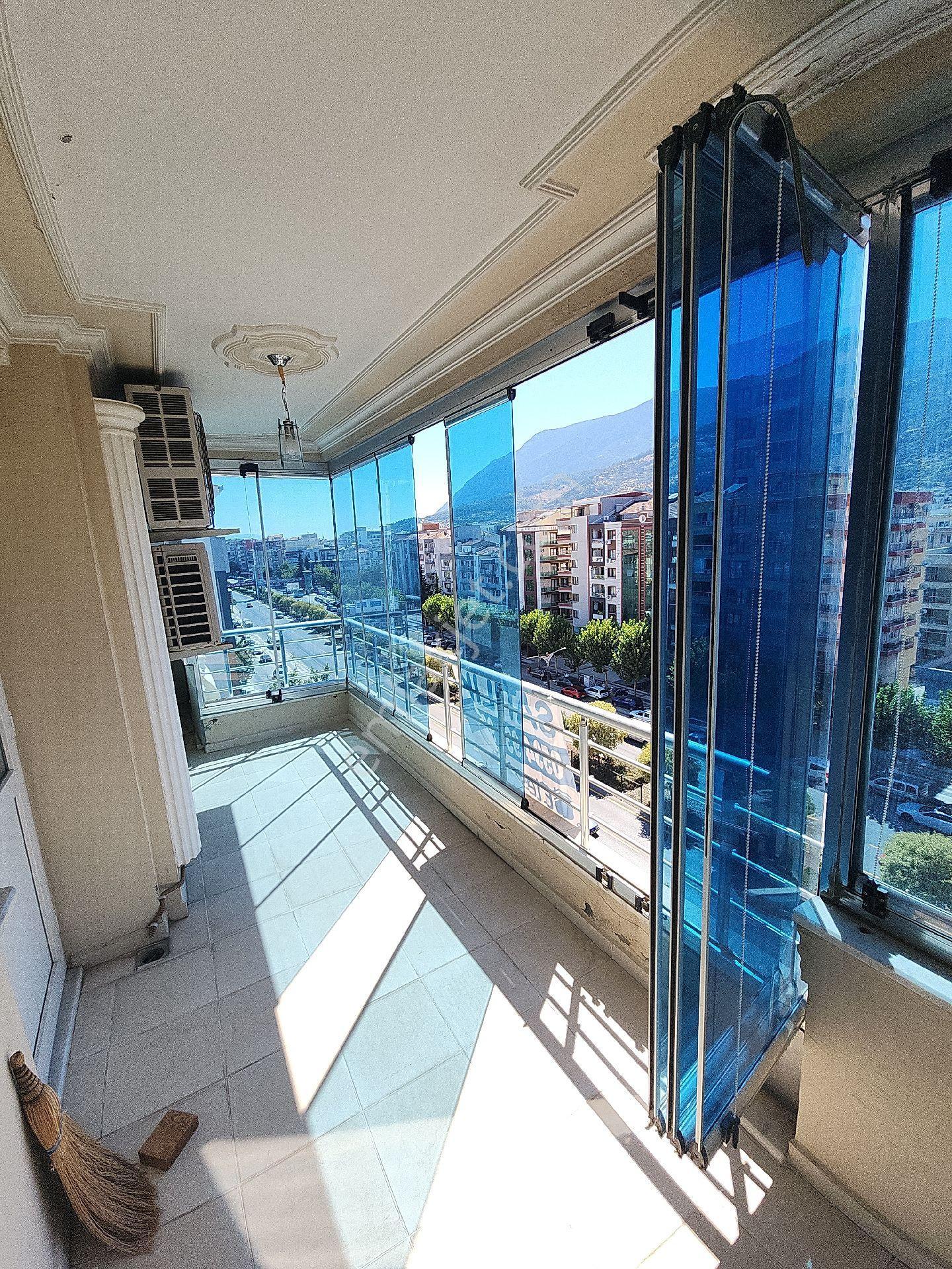 Manisa Ana Cadde Üzeri İtfaiye Müd. Karşısı. Full Lüx Dublex Daire - Görsel 4