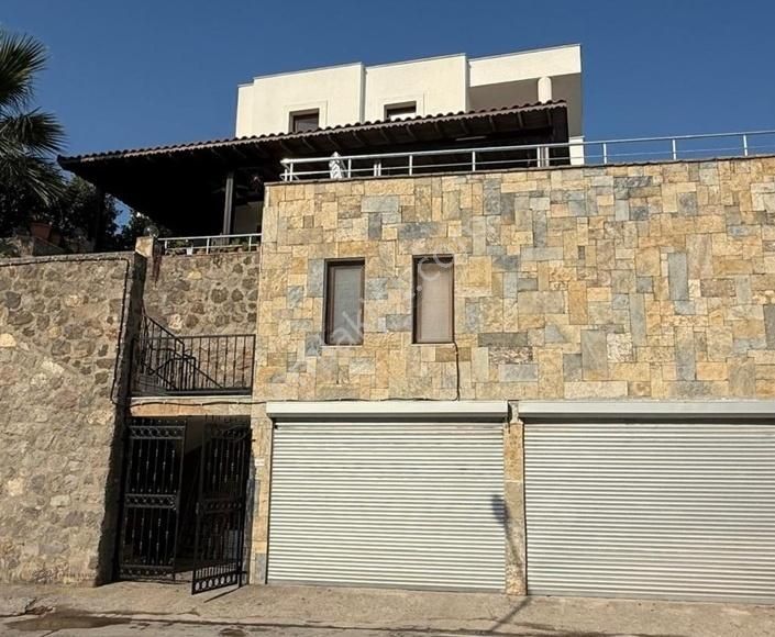 Deniz Manzaralı, Özel Havuzlu, Tam Müstakil Villa - Görsel 10