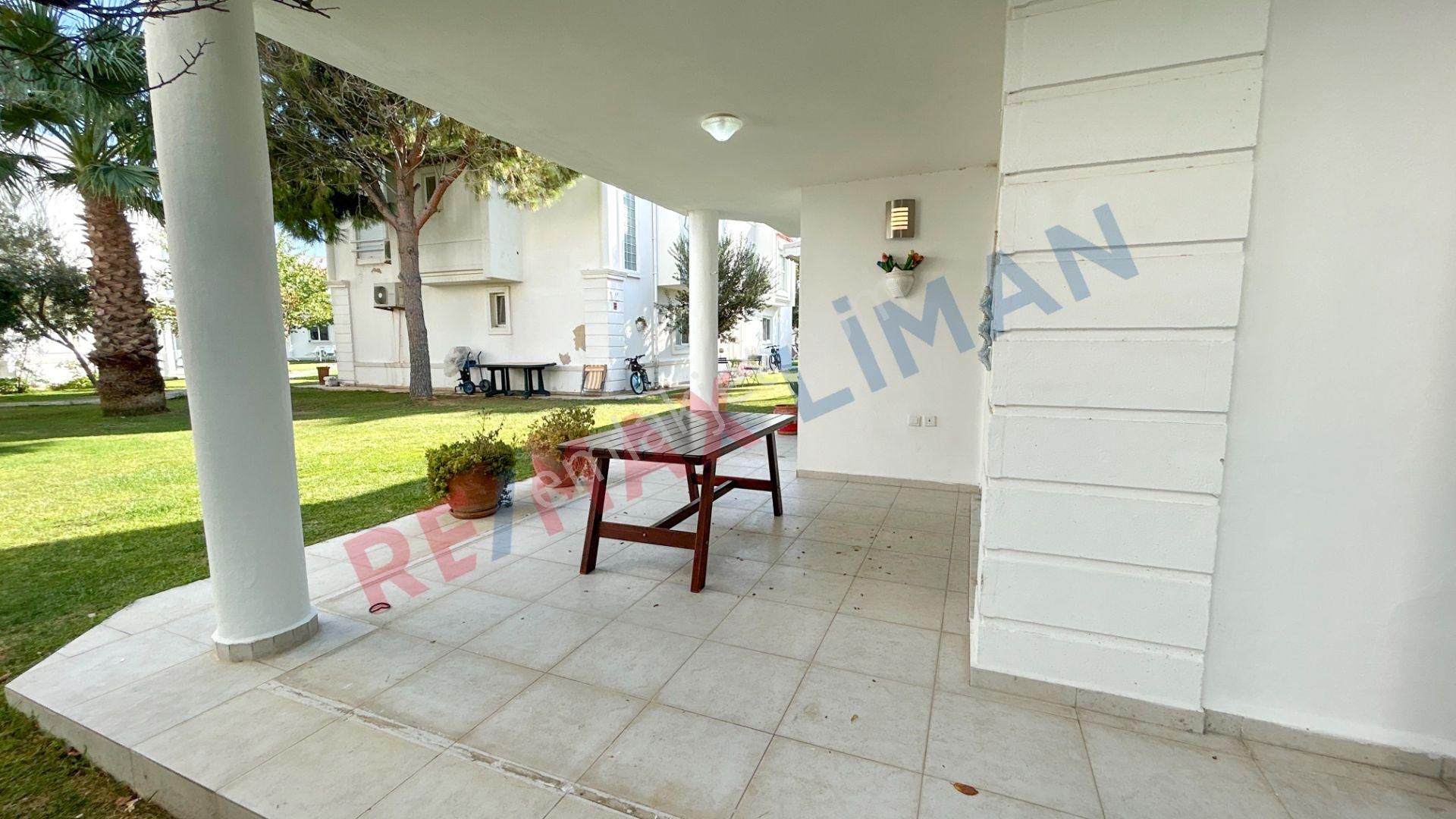 Güre'de Denize Sıfır Havuzlu Sitede Eşyalı Satılık Villa - Görsel 5