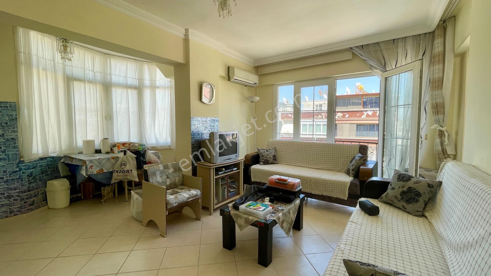 Didimde Denize Yakın Geniş Balkonlu Satılık 2+1 Daire - Görsel 11