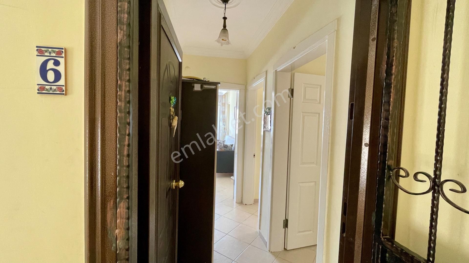 Didimde Denize Yakın Geniş Balkonlu Satılık 2+1 Daire - Görsel 5