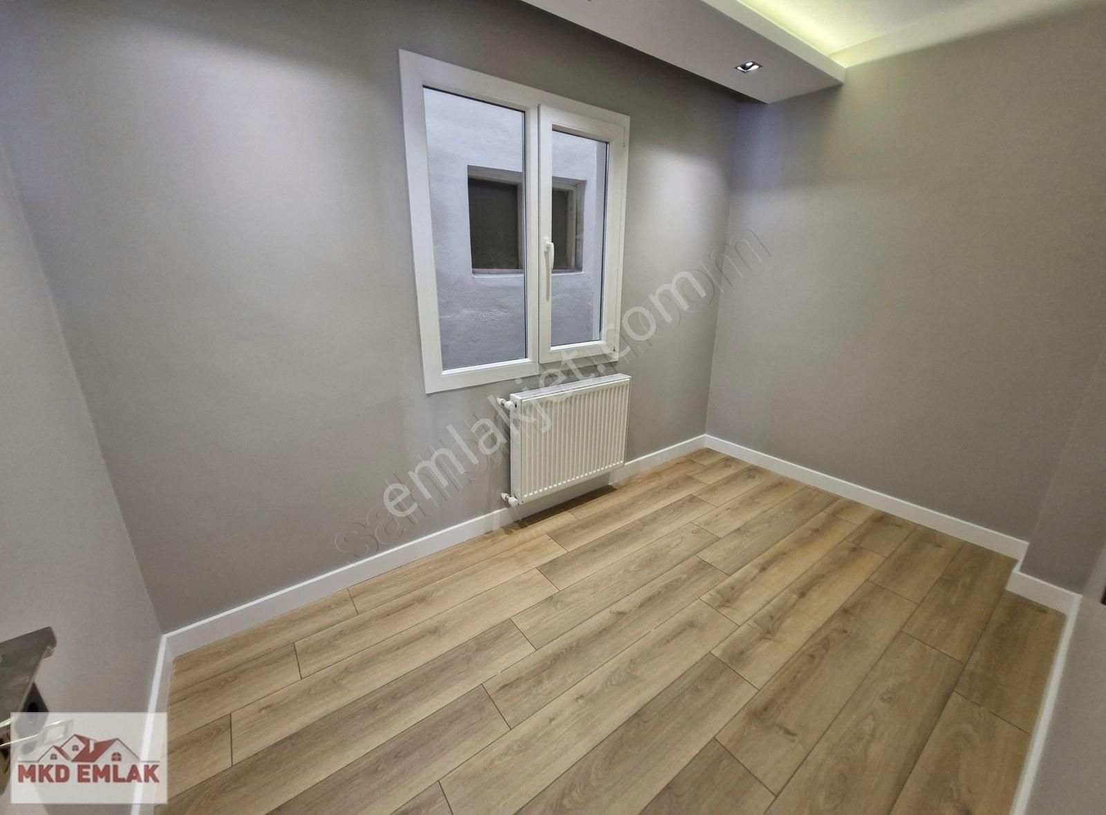 Bostanlı Da Asansörlü Ful Tadilatlı Arakat Mkd Emlak Tan - Görsel 3