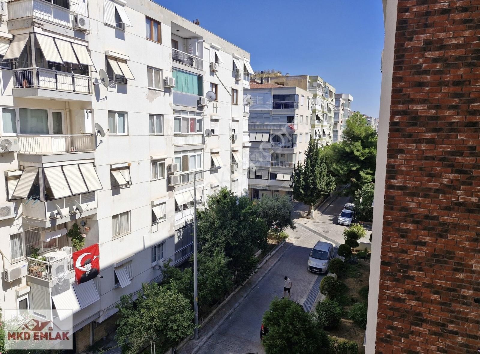 Bostanlı Da Asansörlü Ful Tadilatlı Arakat Mkd Emlak Tan - Görsel 8