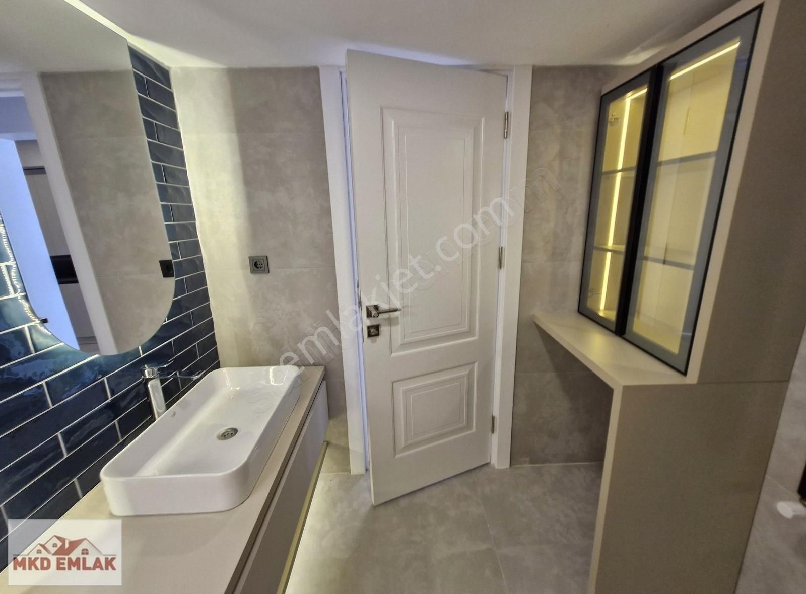 Bostanlı Da Asansörlü Ful Tadilatlı Arakat Mkd Emlak Tan - Görsel 22