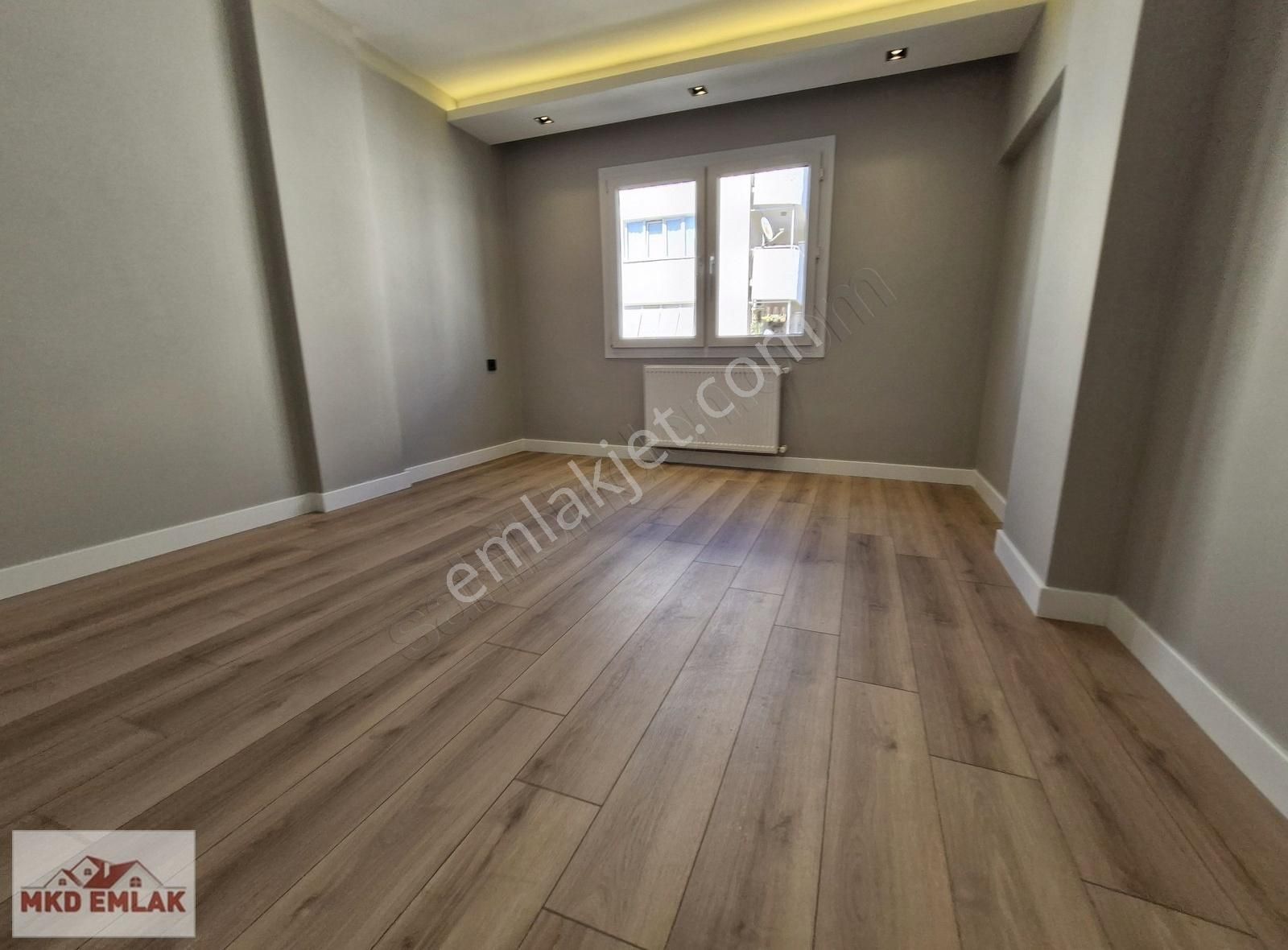 Bostanlı Da Asansörlü Ful Tadilatlı Arakat Mkd Emlak Tan - Görsel 15