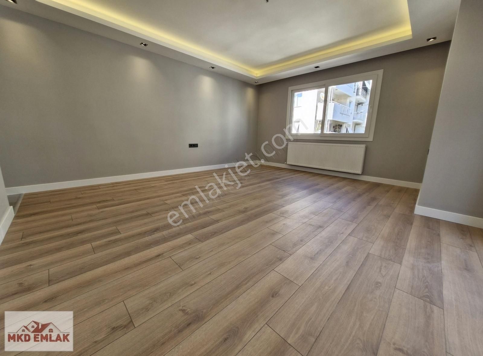 Bostanlı Da Asansörlü Ful Tadilatlı Arakat Mkd Emlak Tan - Görsel 28