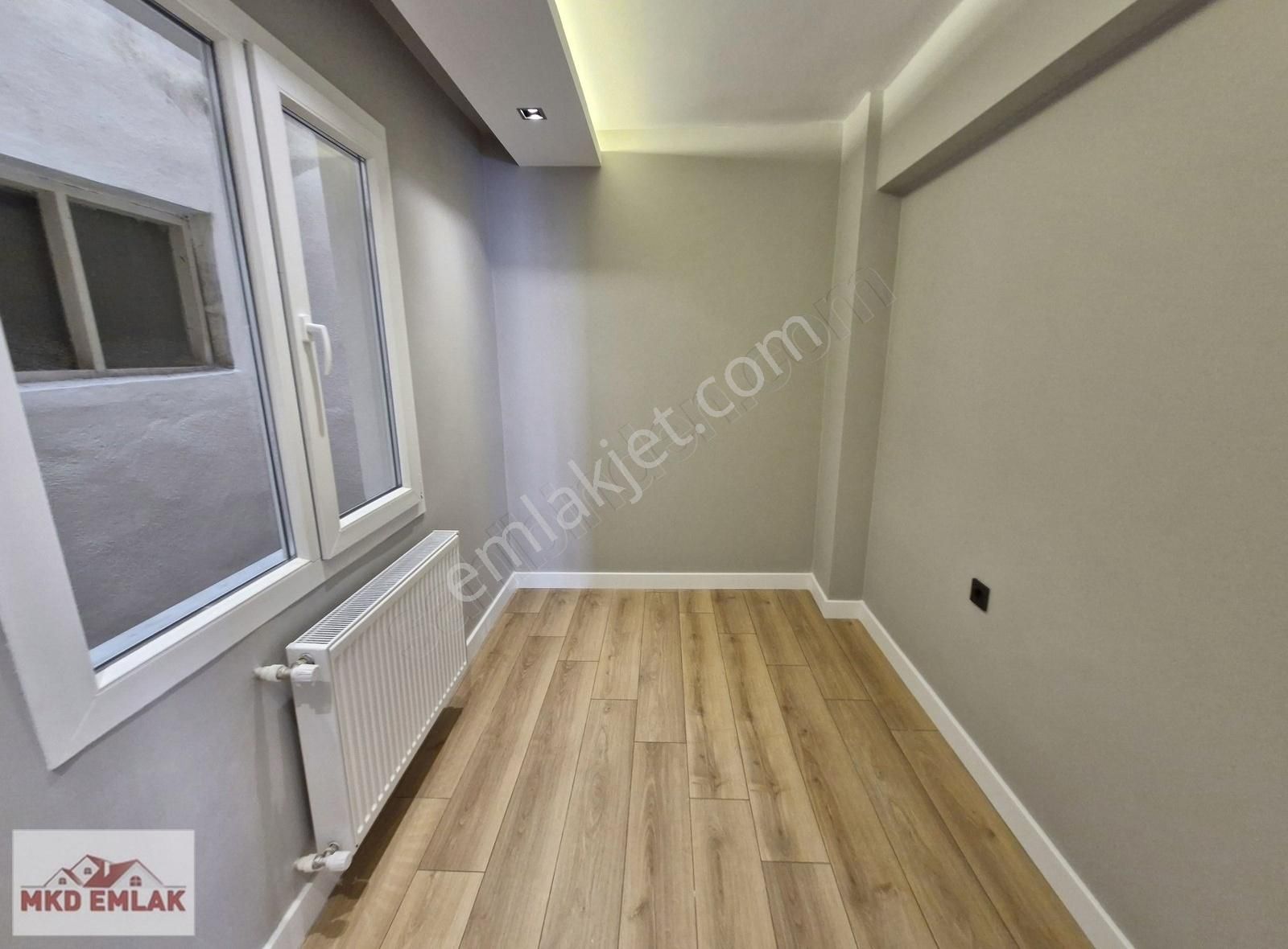 Bostanlı Da Asansörlü Ful Tadilatlı Arakat Mkd Emlak Tan - Görsel 29