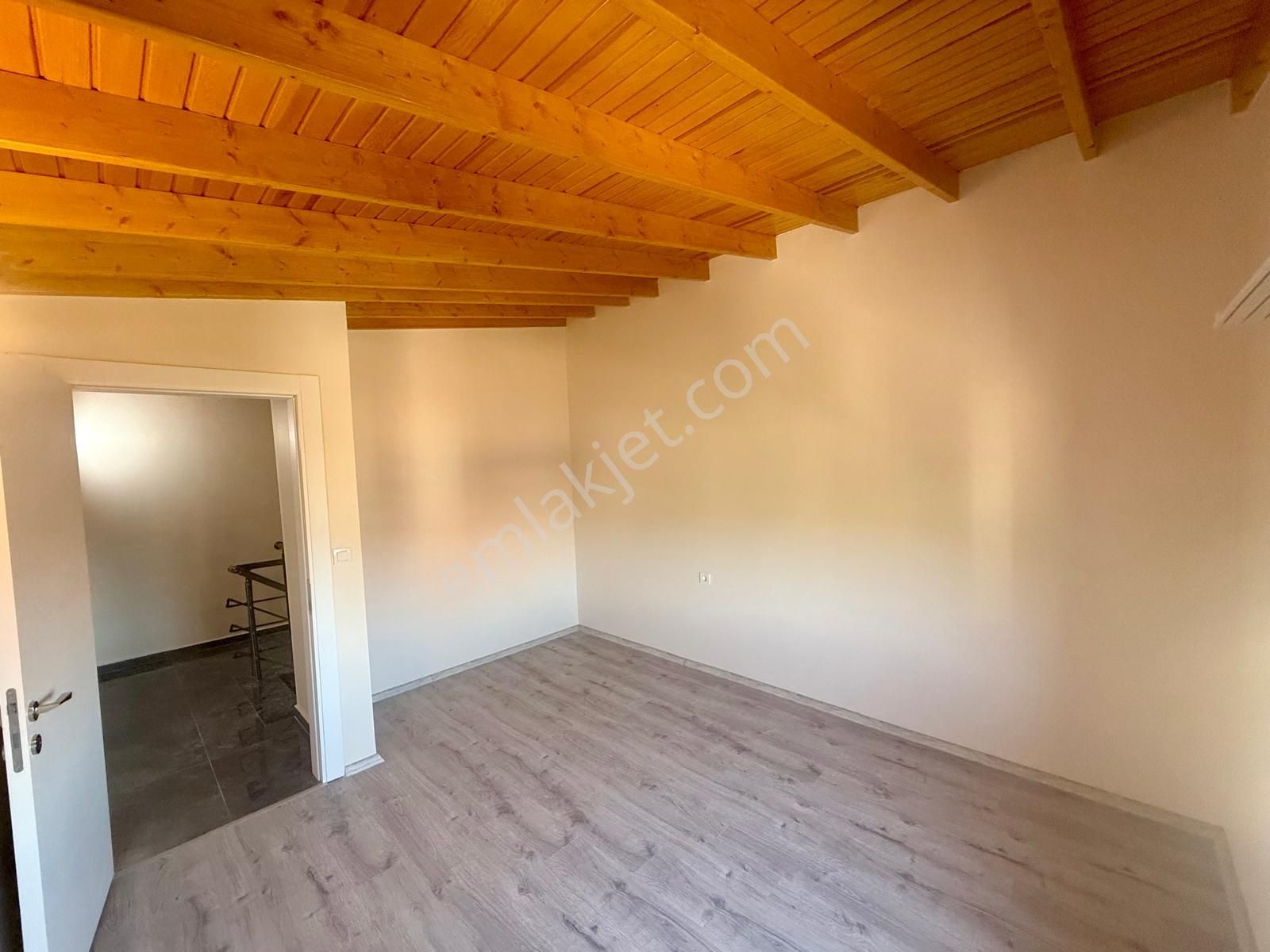 Özdere Ortaköy Köşe Parsel Triplex 4+1 Villa - Görsel 10