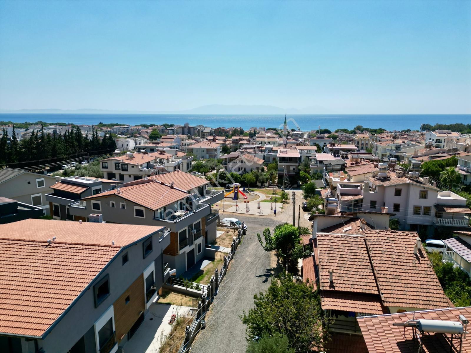 Özdere Ortaköy Köşe Parsel Triplex 4+1 Villa