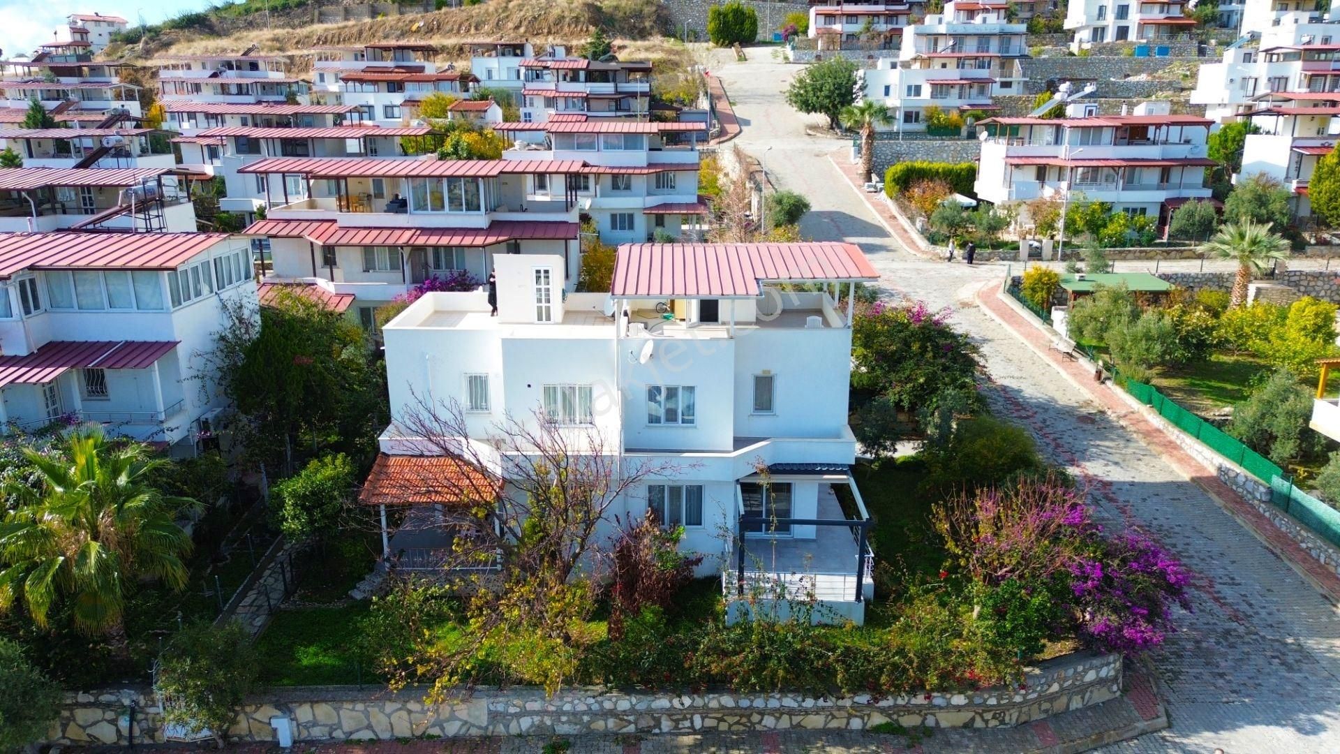 Ören Çökertme'de Full Deniz Manzaralı 3+1 Bahçeli Dubleks Villa - Görsel 7