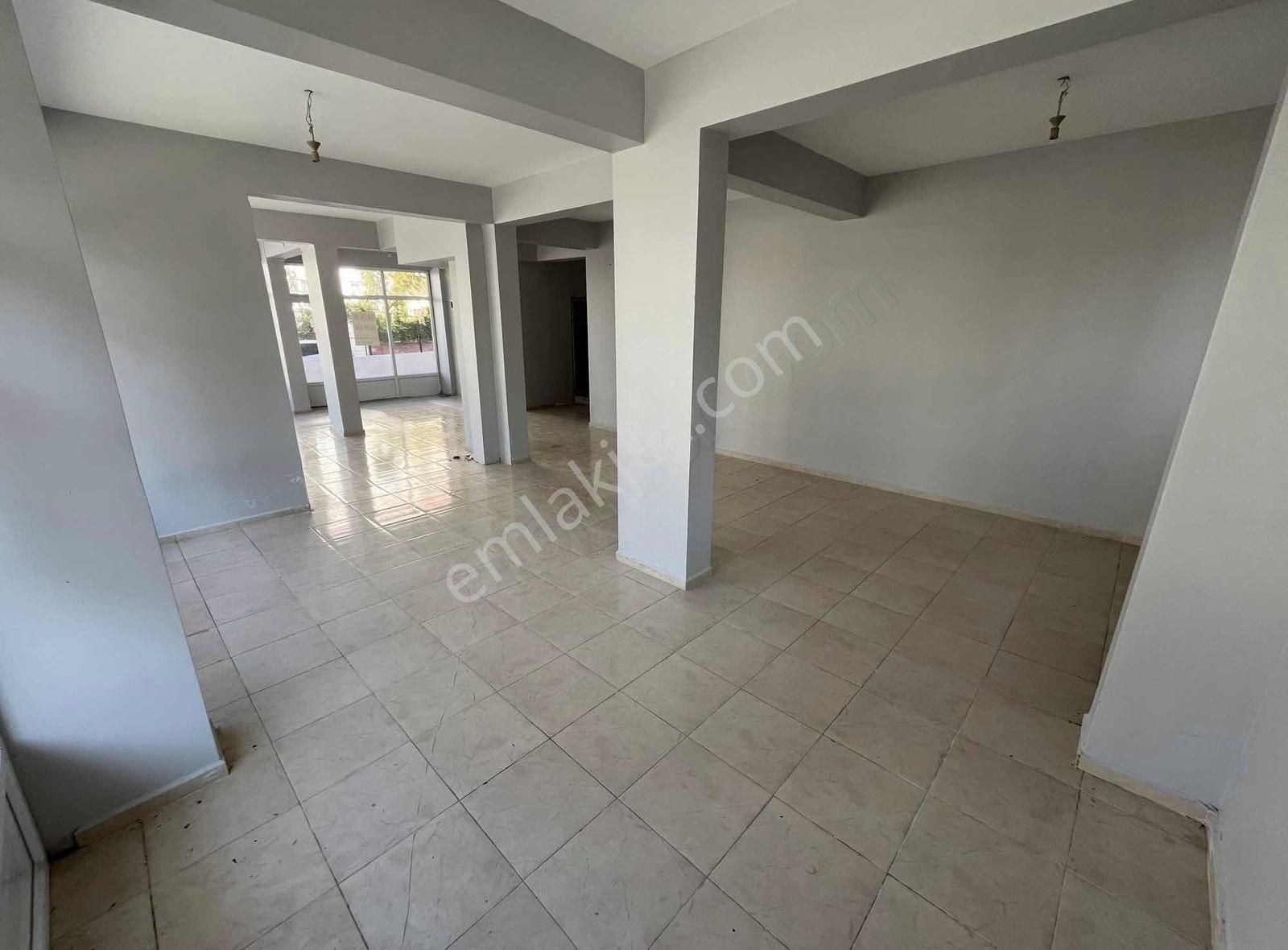 Acil Satılık Kira Getirili Yatırımlık Dükkan - Görsel 8