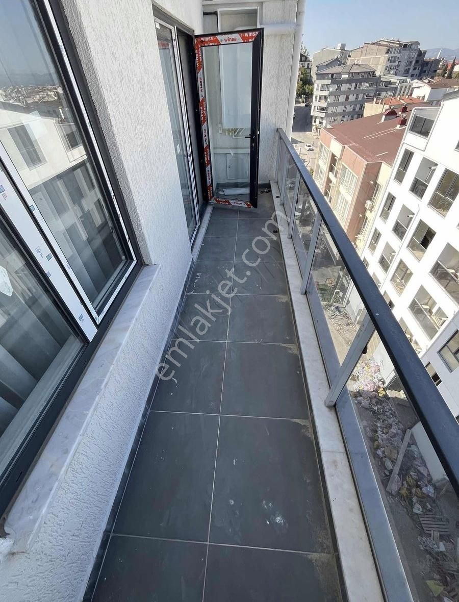 Tam Merkezi Konumunda 1+1 Sıfır Eşyalı Satılık Daire - Görsel 11