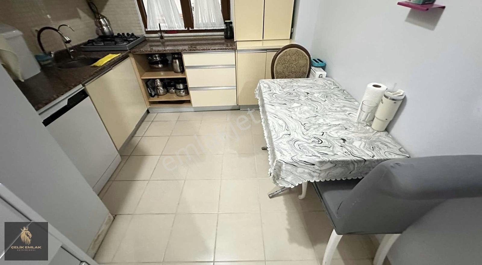 Çarşı İçi İskanlı 160m2 İki Daire Tek Fiyat - Görsel 19