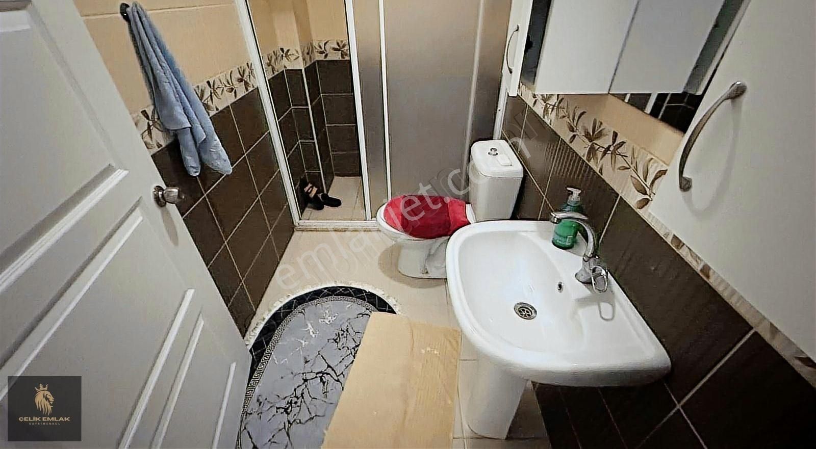 Çarşı İçi İskanlı 160m2 İki Daire Tek Fiyat - Görsel 8