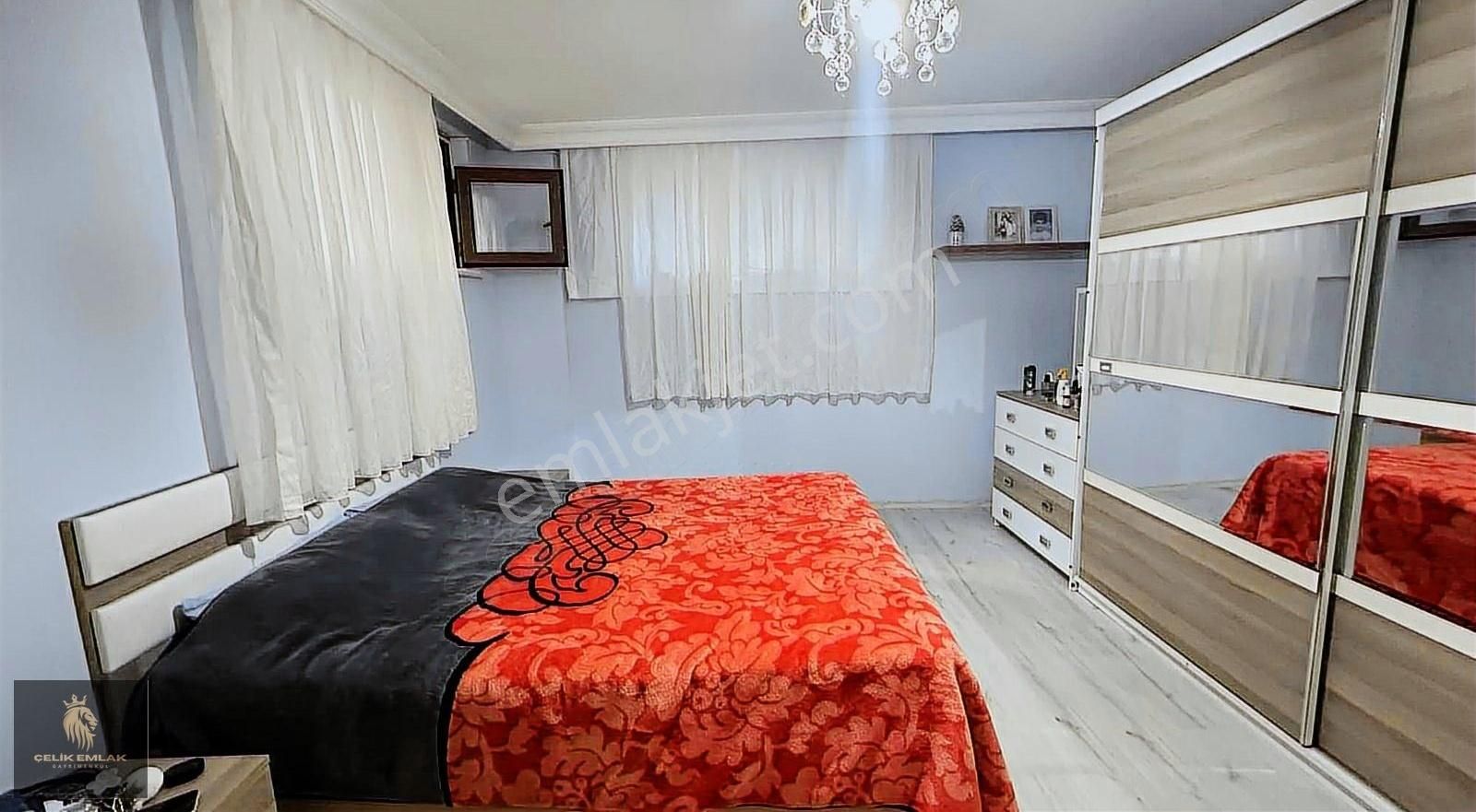 Çarşı İçi İskanlı 160m2 İki Daire Tek Fiyat - Görsel 11