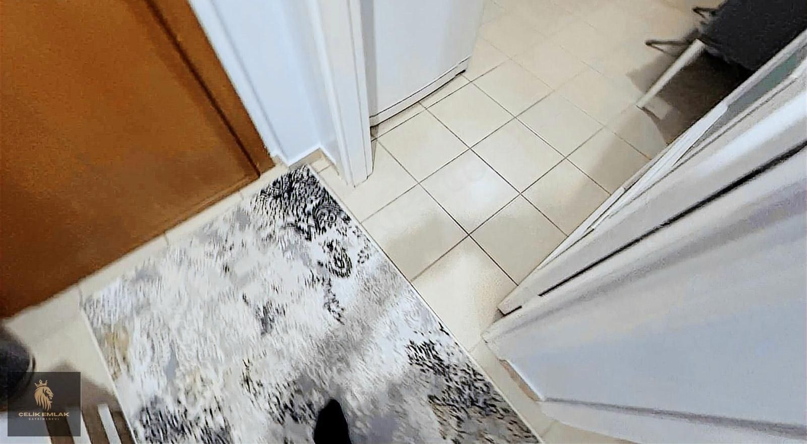 Çarşı İçi İskanlı 160m2 İki Daire Tek Fiyat - Görsel 32