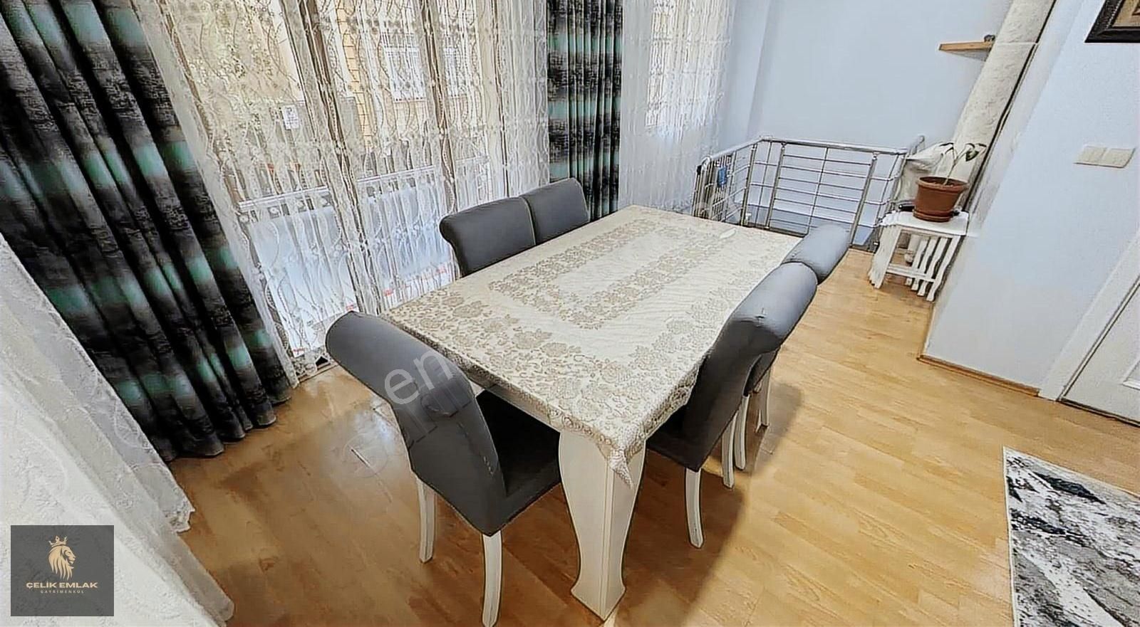 Çarşı İçi İskanlı 160m2 İki Daire Tek Fiyat - Görsel 2