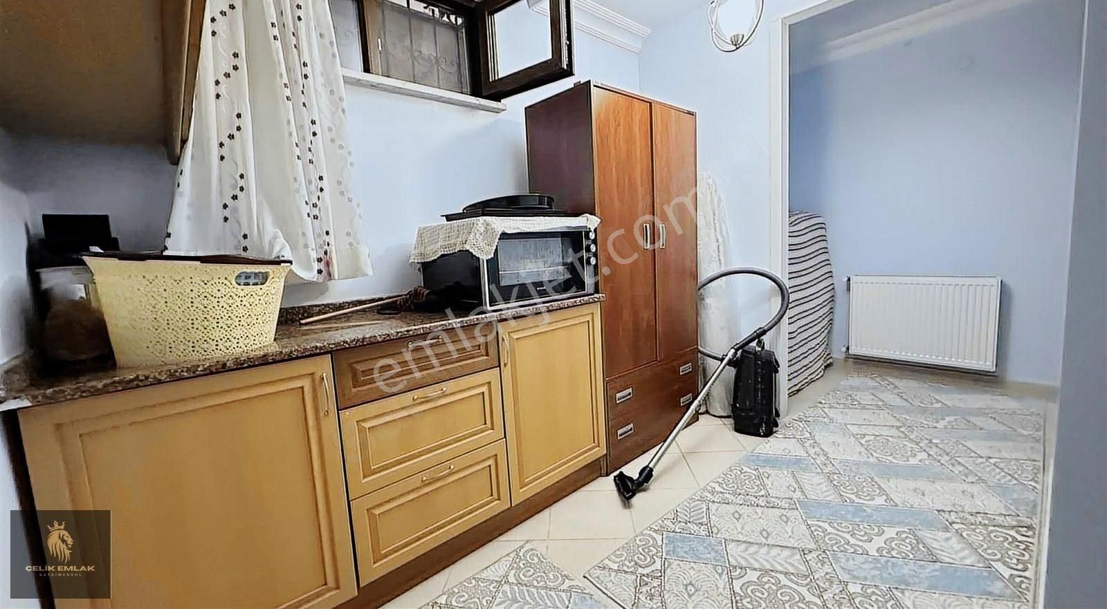 Çarşı İçi İskanlı 160m2 İki Daire Tek Fiyat - Görsel 25