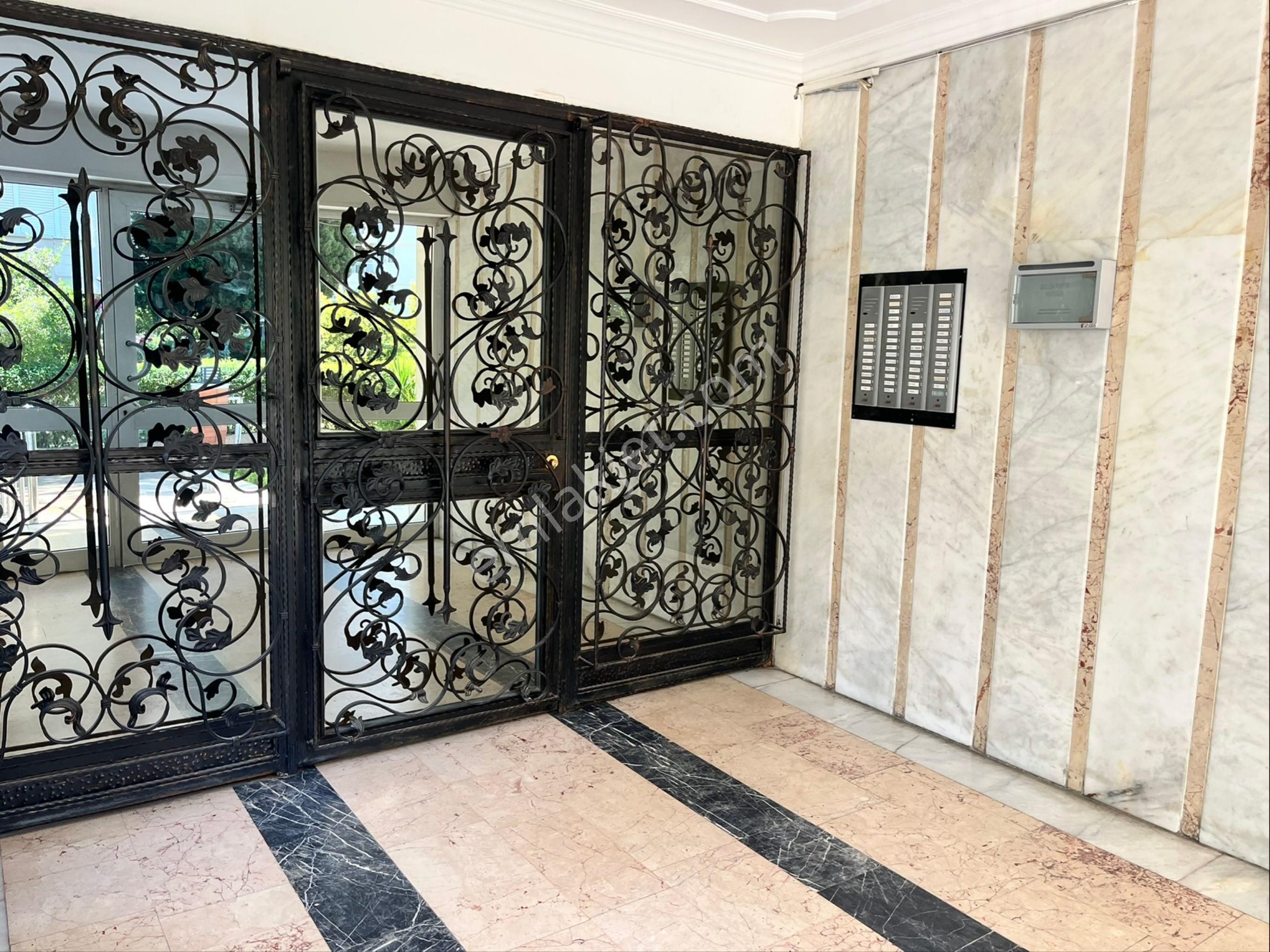Emlak Bankası Konutlarında Kiralık 3+1 Daire - Görsel 3