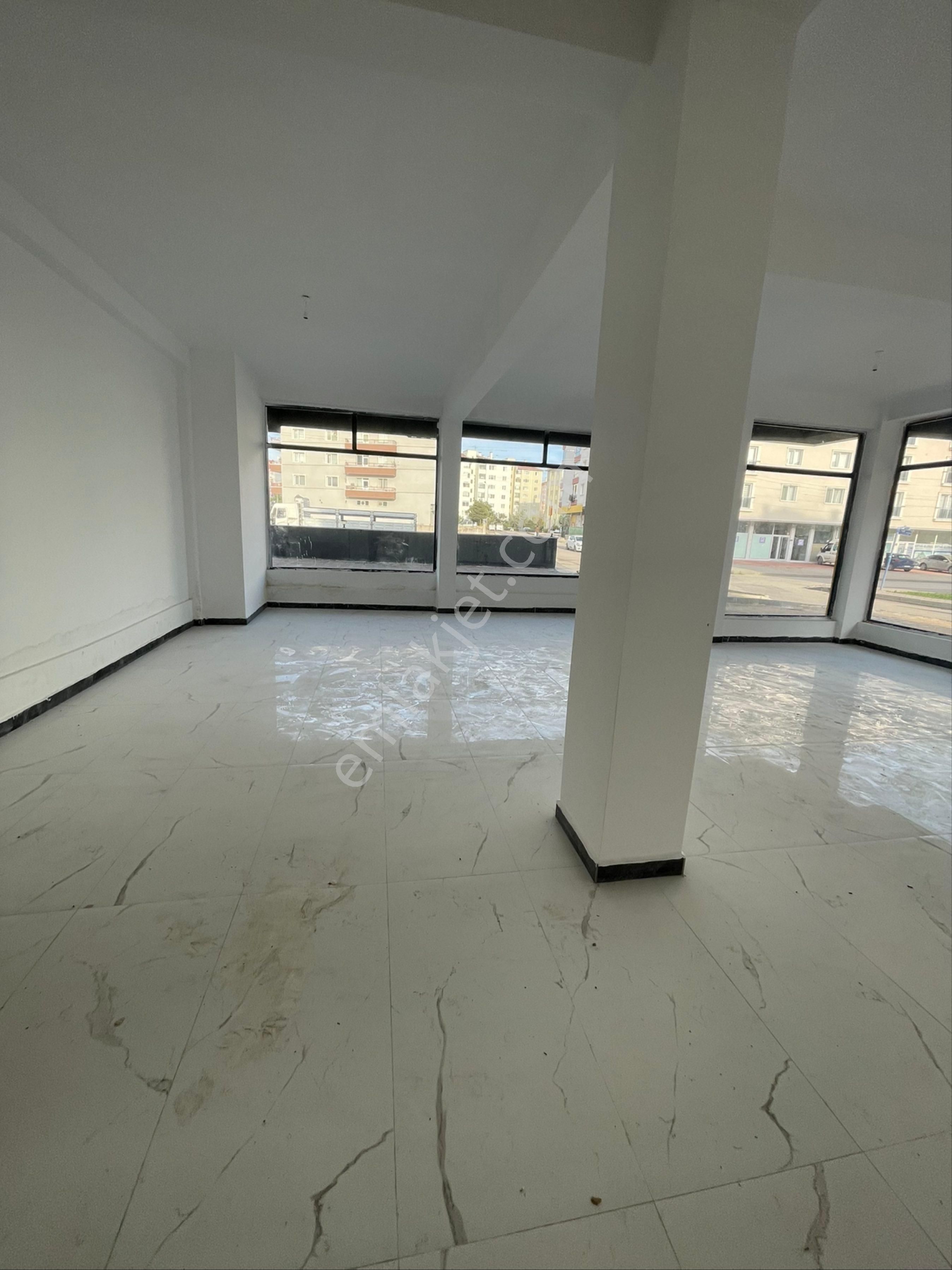 Sincan Menderes Mahallesi’nde Konumu Şahane Kiralık Dükkan - Görsel 5