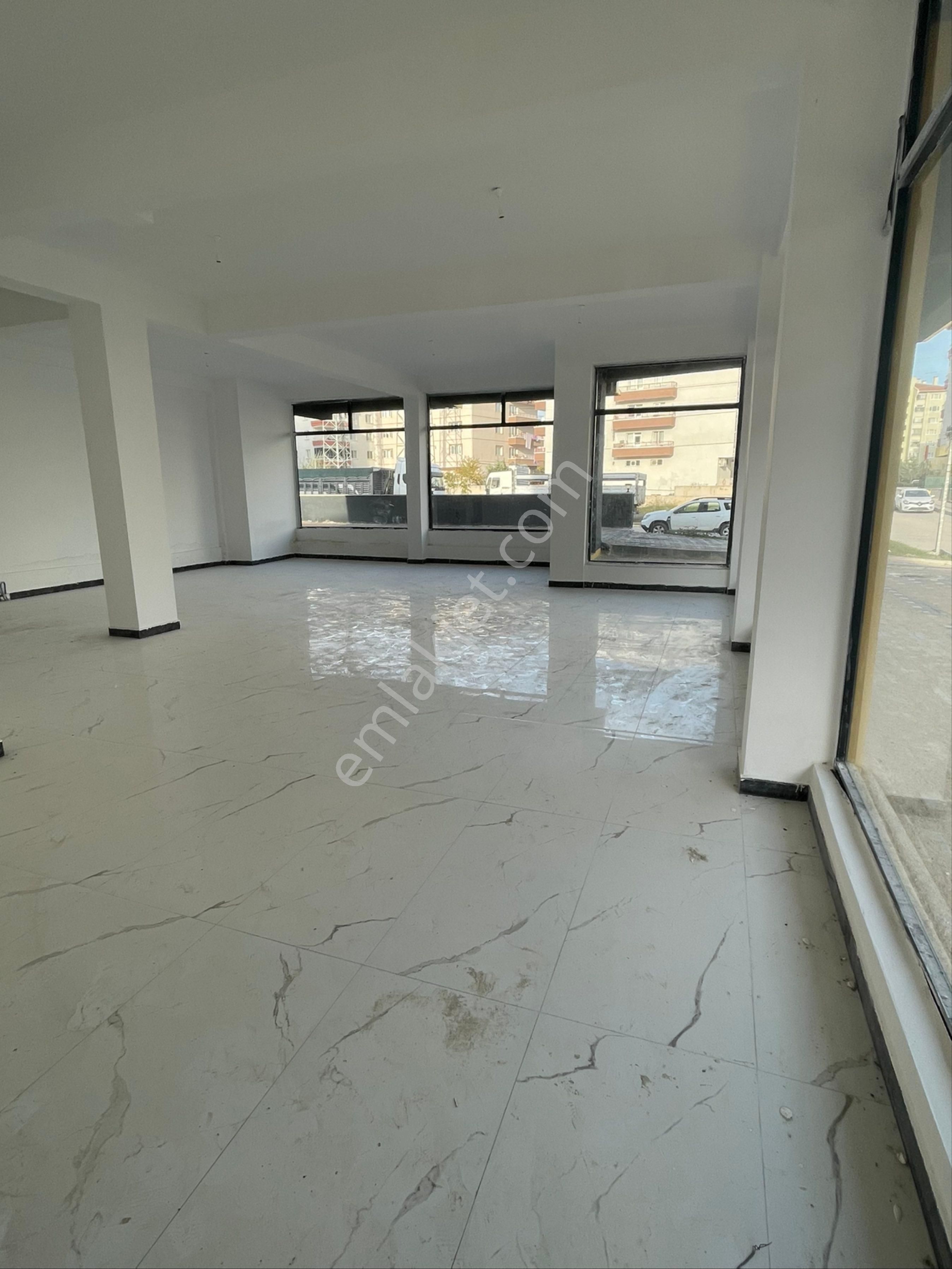 Sincan Menderes Mahallesi’nde Konumu Şahane Kiralık Dükkan - Görsel 6