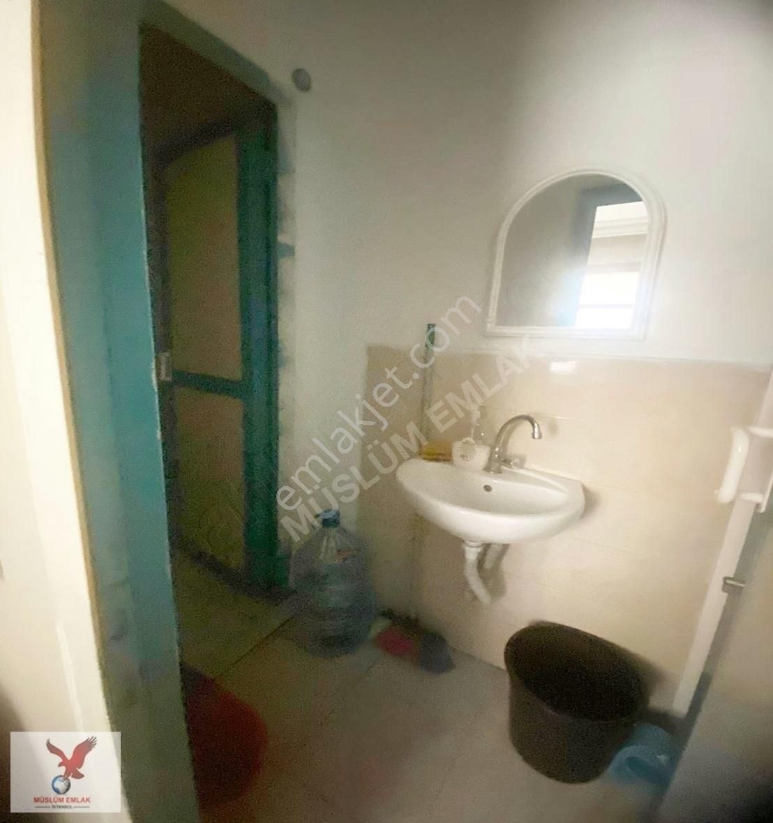 Avcılar Ormanlı Cad.üzerinde Düz Giriş 220 M2 Satılık Dükkan - Görsel 15