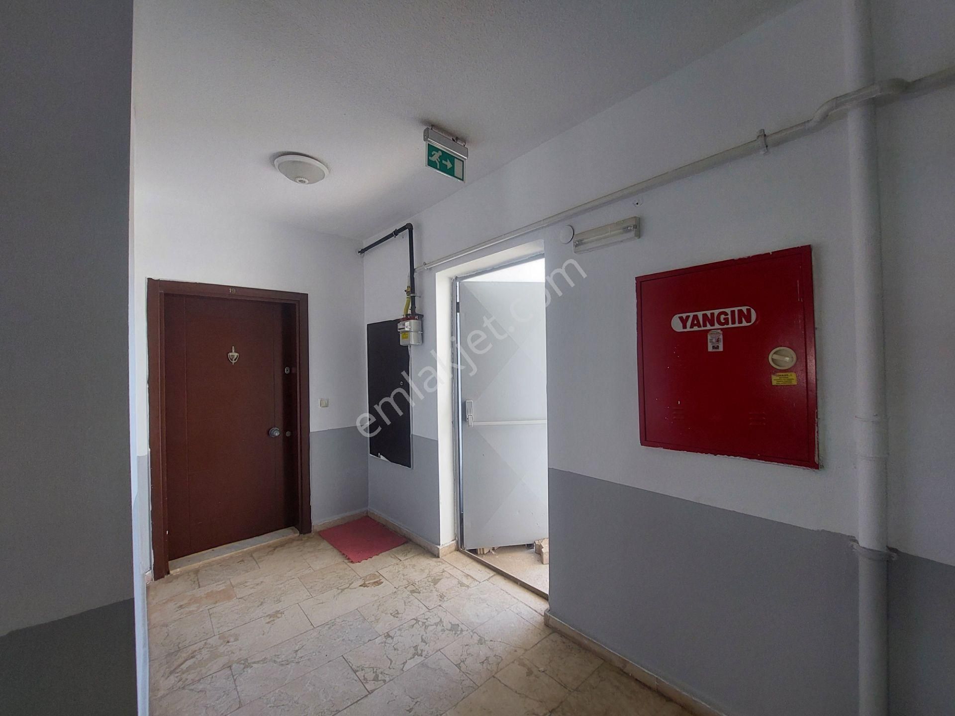 Antalya Döşemelatı Çıplaklı Tokiler'de 3+1 Geniş Doğal Gazlı Kiralık Daire - Görsel 8