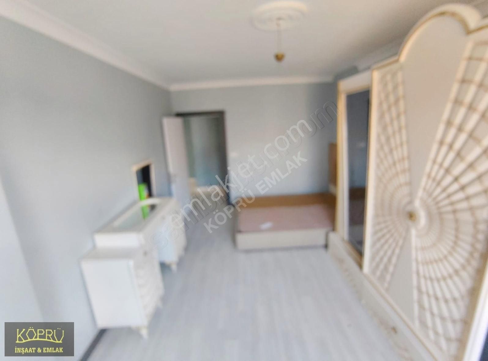 Köprü Emlaktan Yunusemre Mah Asansörlü 190m2 4+2 Dublex - Görsel 14