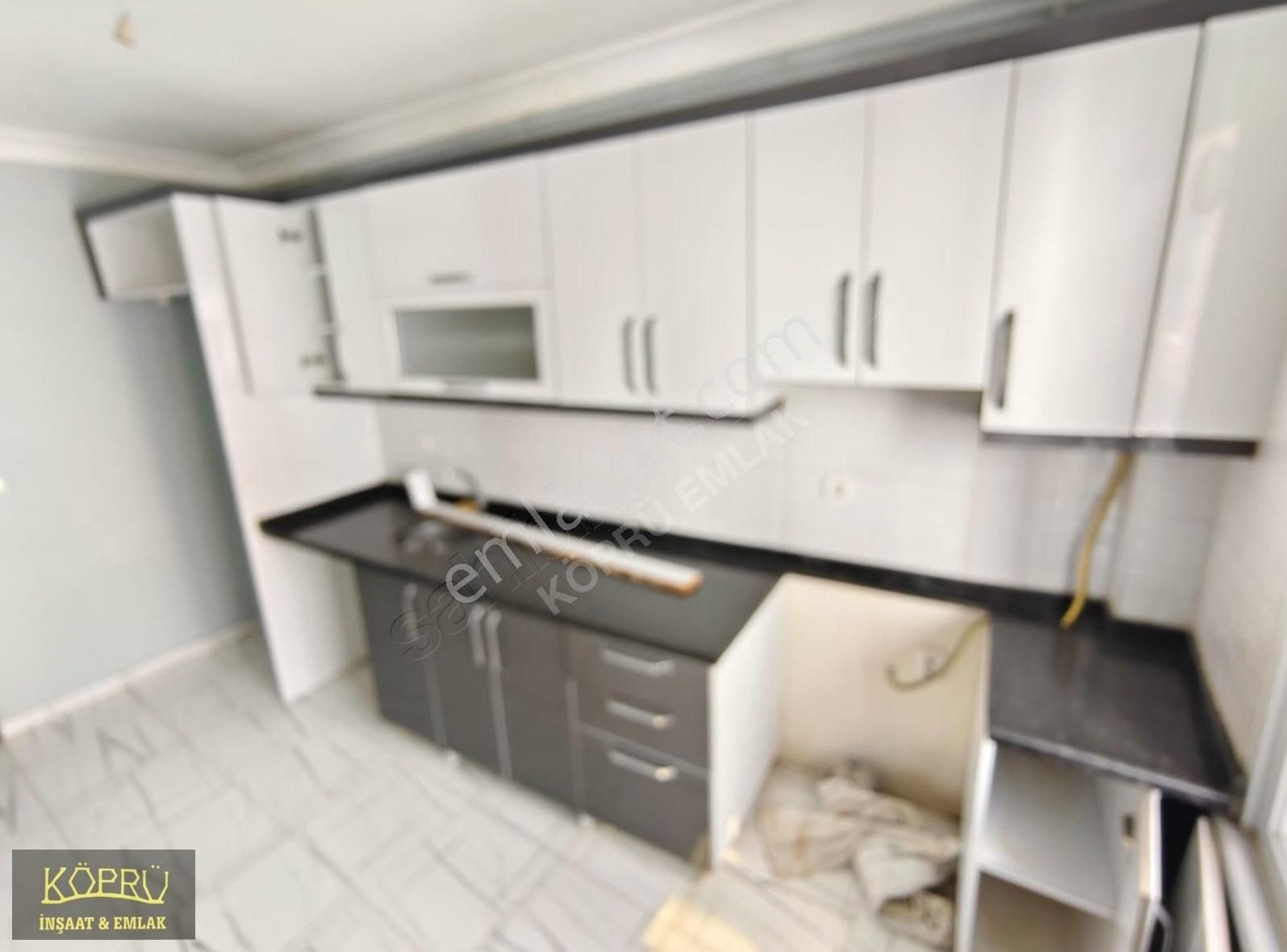 Köprü Emlaktan Yunusemre Mah Asansörlü 190m2 4+2 Dublex - Görsel 22