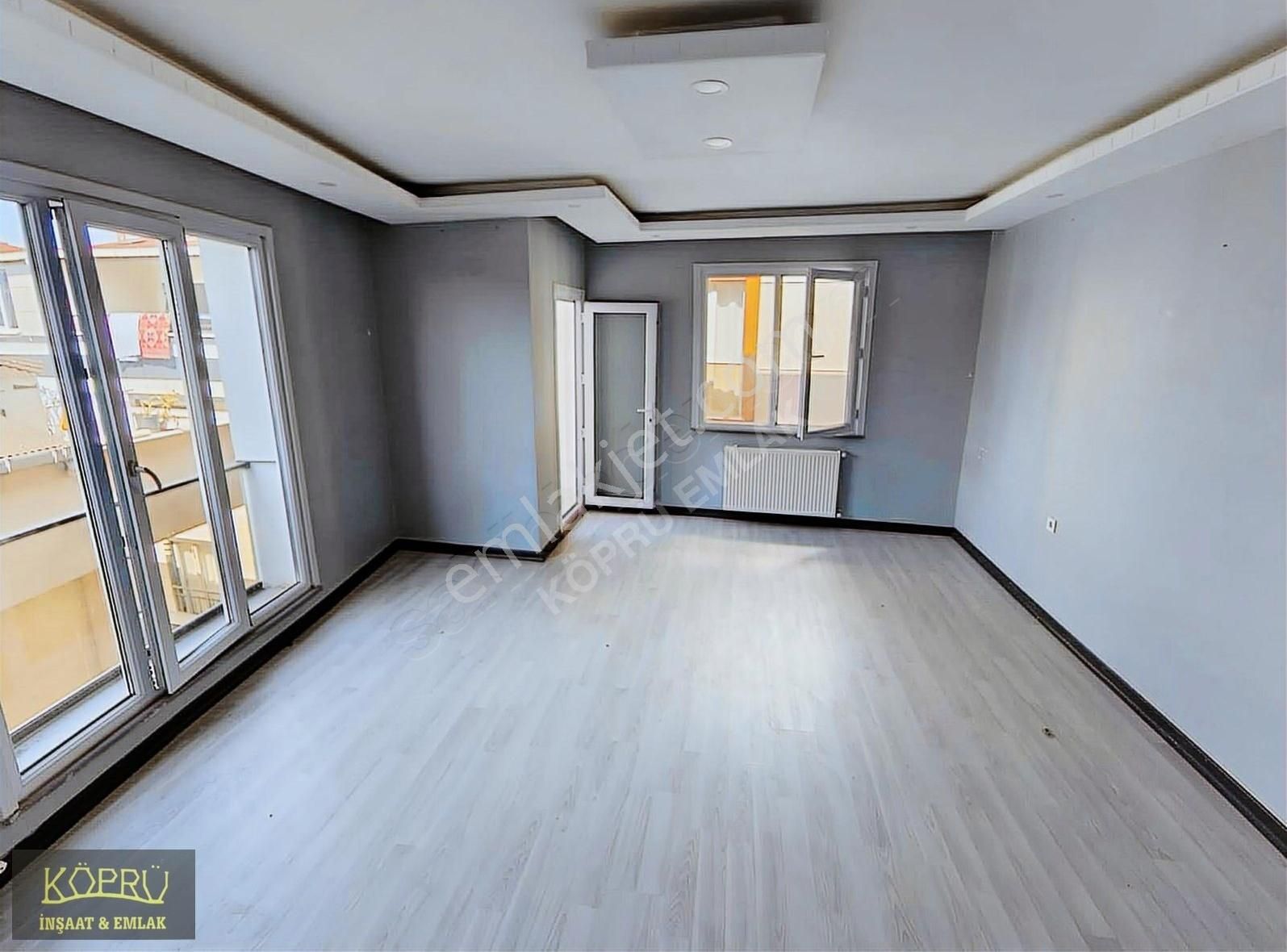 Köprü Emlaktan Yunusemre Mah Asansörlü 190m2 4+2 Dublex - Görsel 17