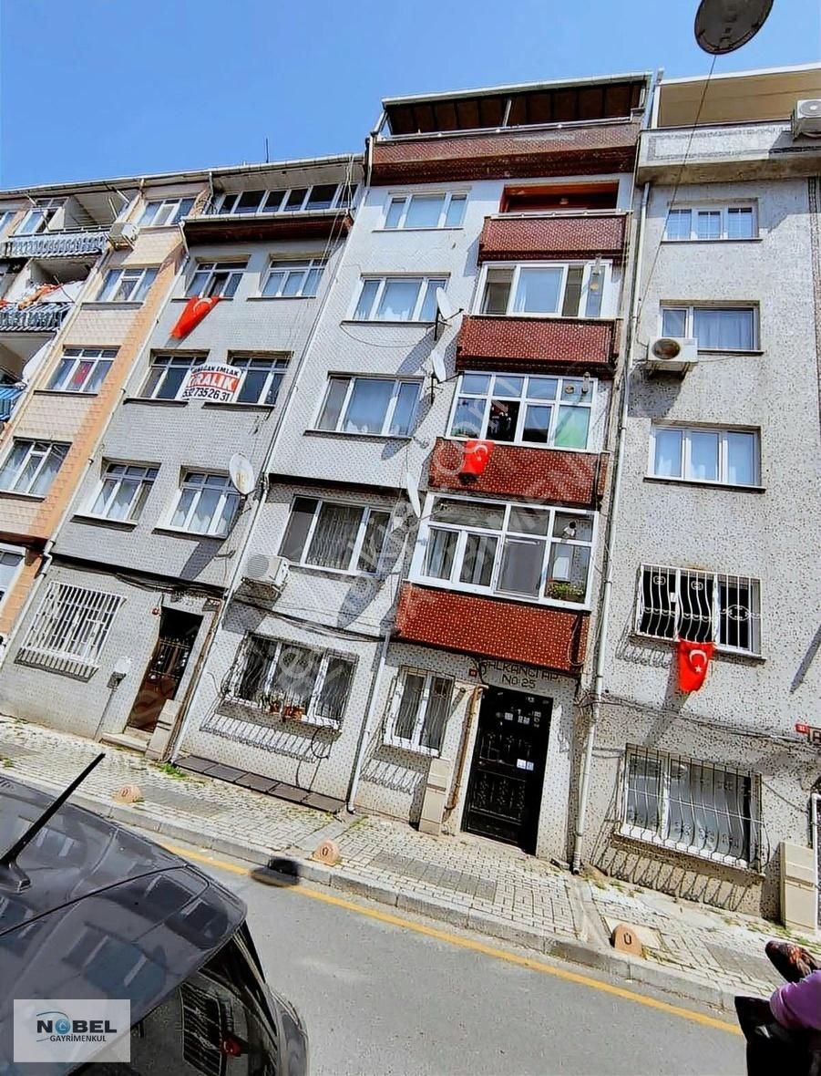 Fırat Satılık 2003 Yapımı 2+1 Üsküdar